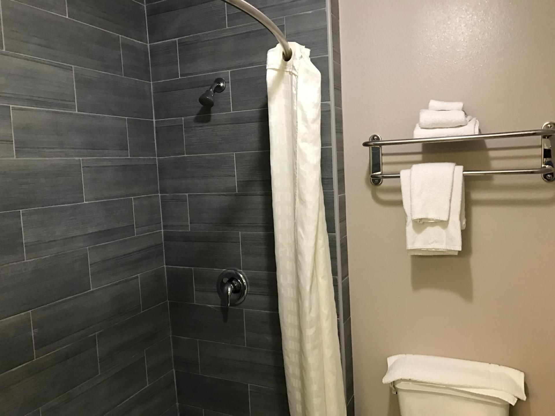 Express Inn Weslaco/Mercedes photo 40