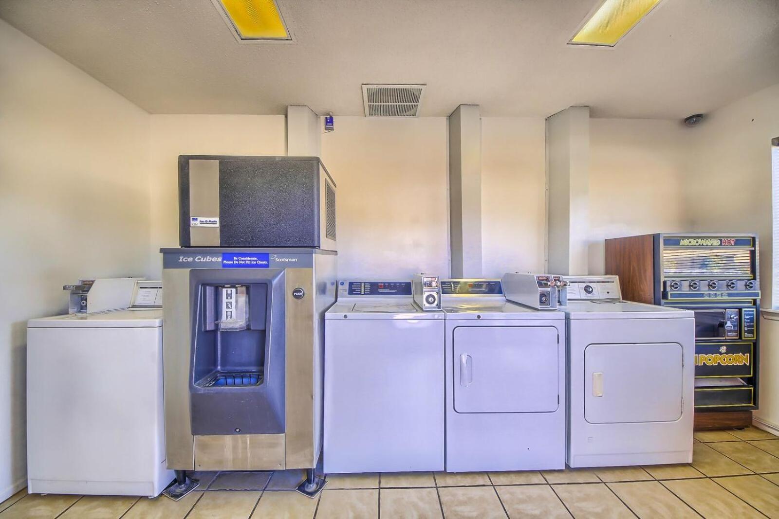 Hillcrest Inn & Suites Ozona photo 19