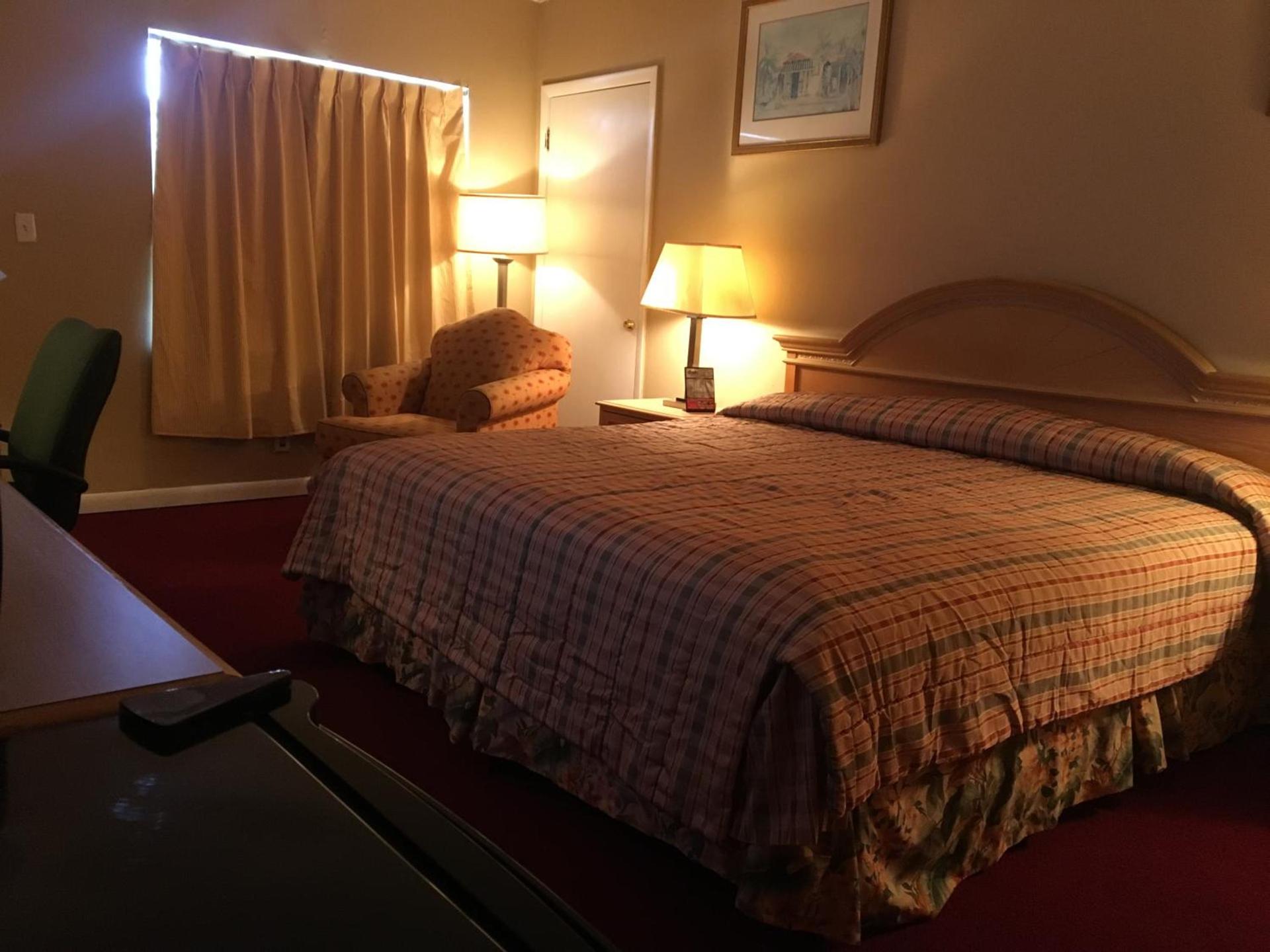 Executive Economy Lodge photo 30