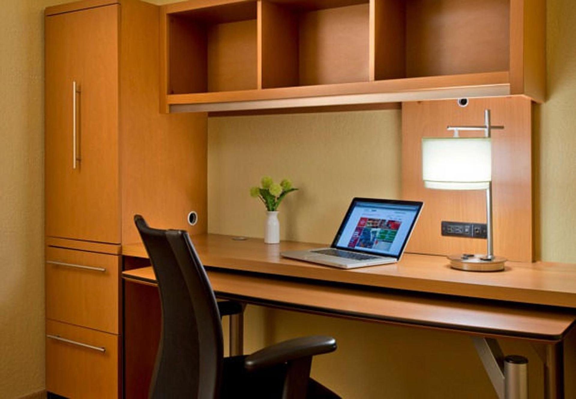Hawthorn Extended Stay by Wyndham Cincinnati NE Mason photo 18