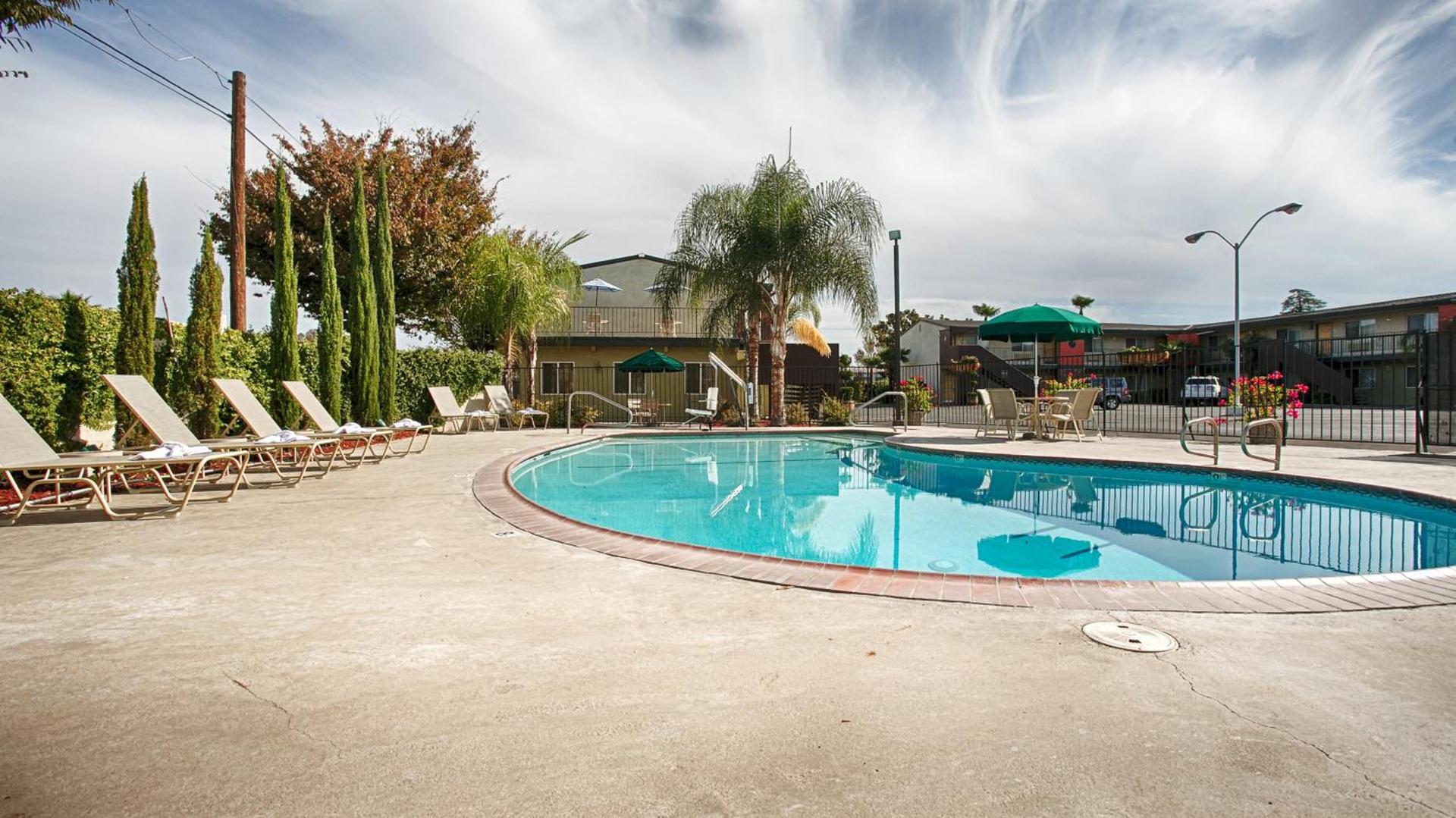 Days Inn & Suites by Wyndham Lodi photo 44