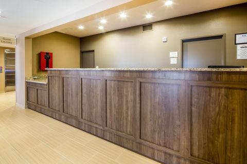 Suburban Studios Midland I-20 photo 17