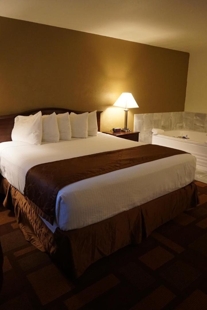 Days Inn & Suites by Wyndham Lodi photo 41