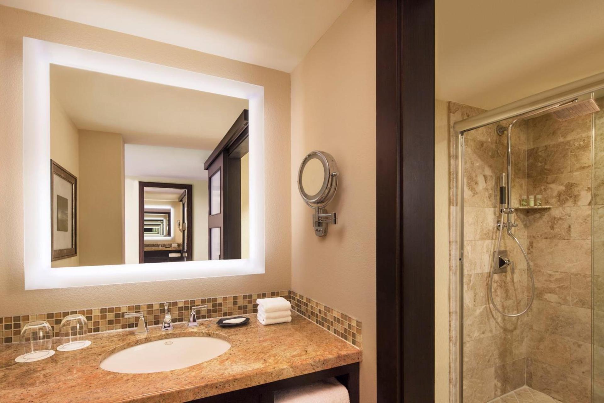 Opal Key Resort & Marina photo 32