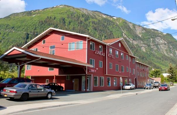Juneau Hotel — hotel in Juneau