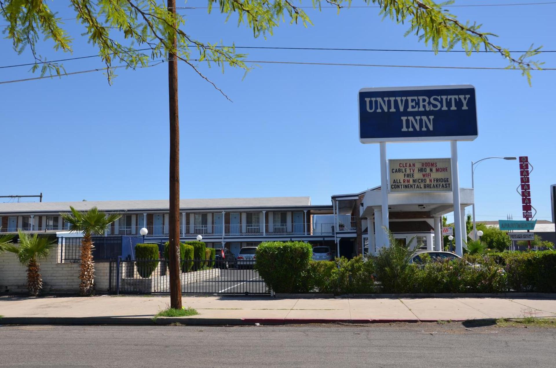 University Inn photo 32