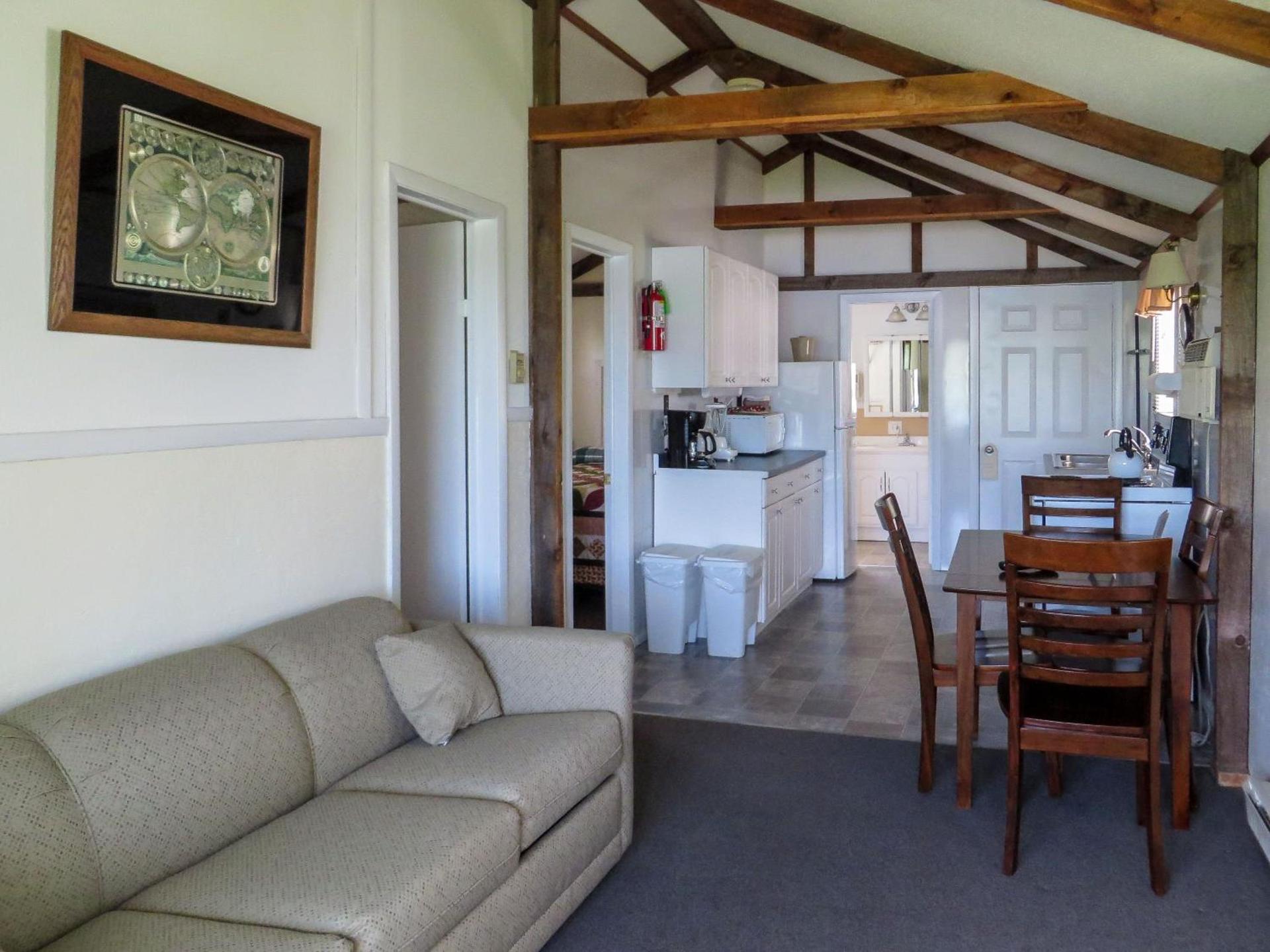 Bayside Inn & Marina photo 57