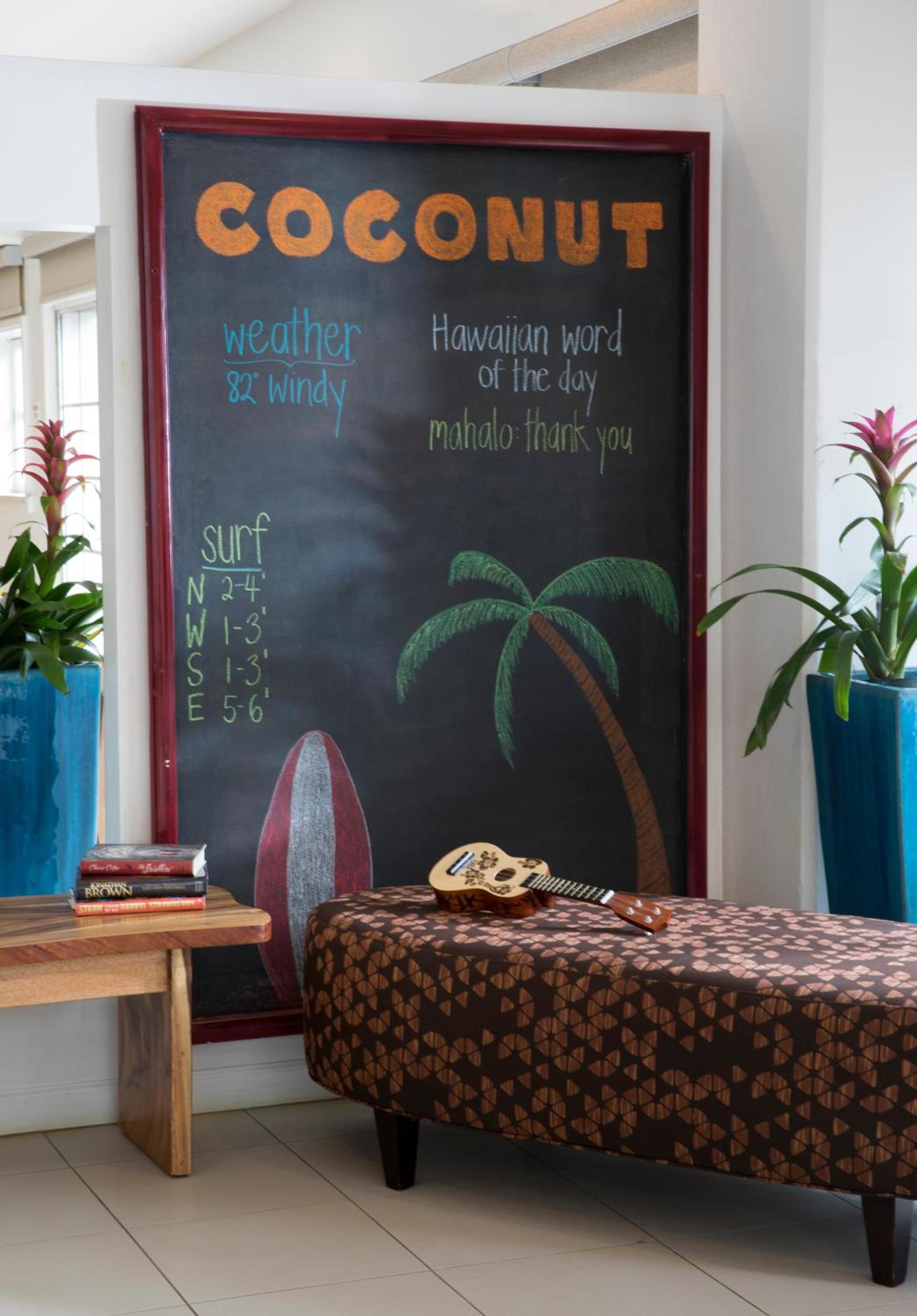 Coconut Waikiki Hotel photo 15