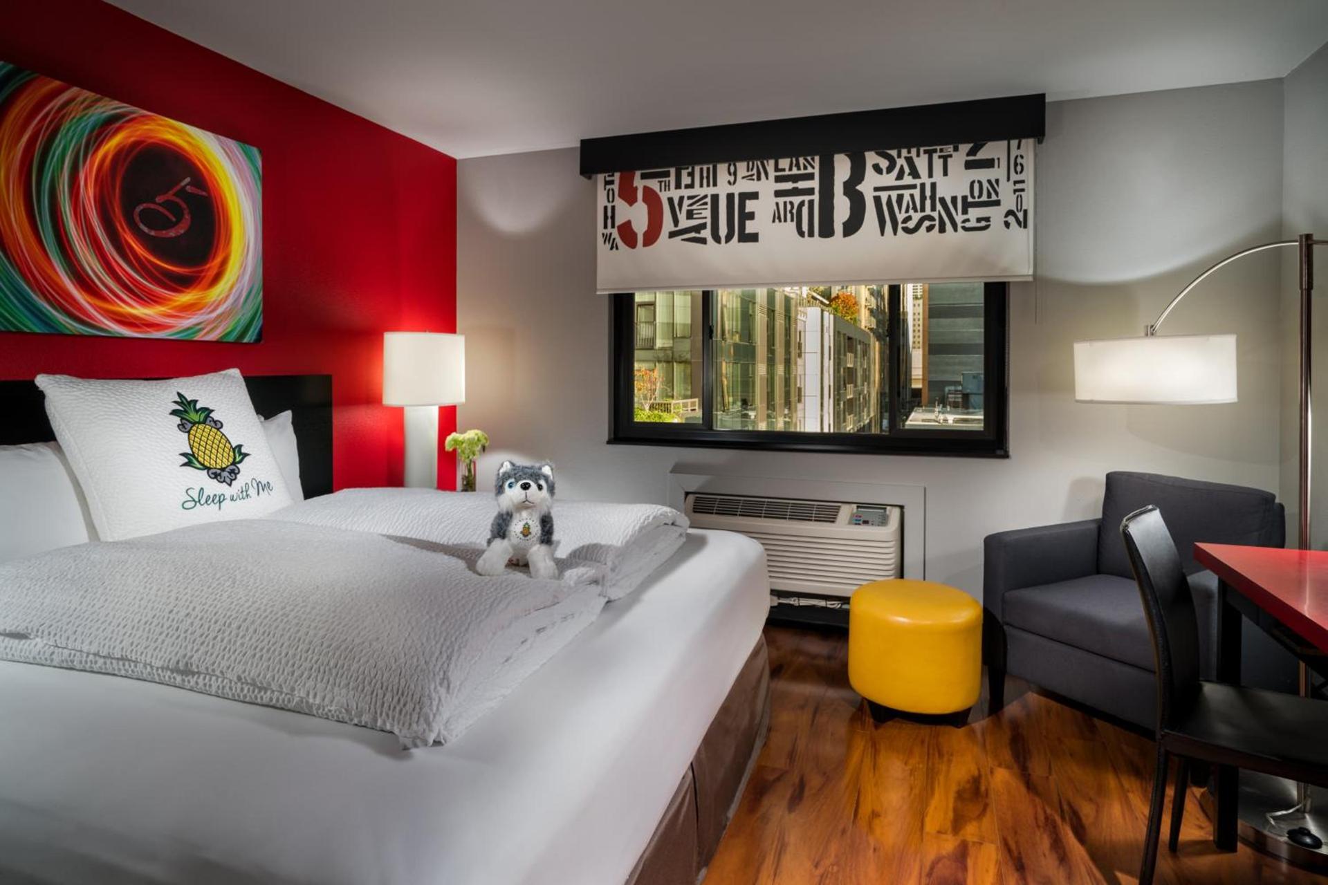 Staypineapple, Hotel FIVE, Downtown Seattle photo 27