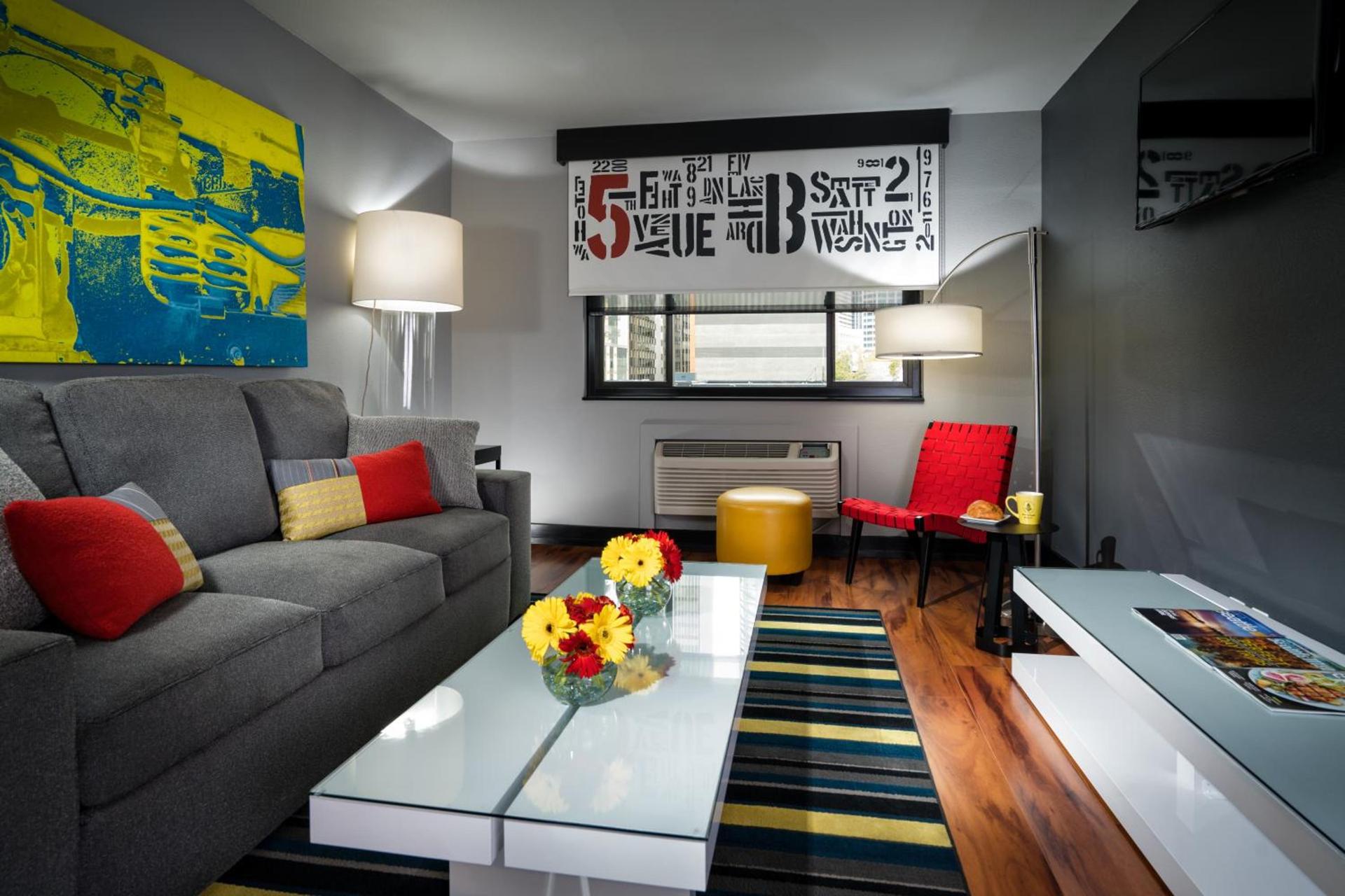 Staypineapple, Hotel FIVE, Downtown Seattle photo 16