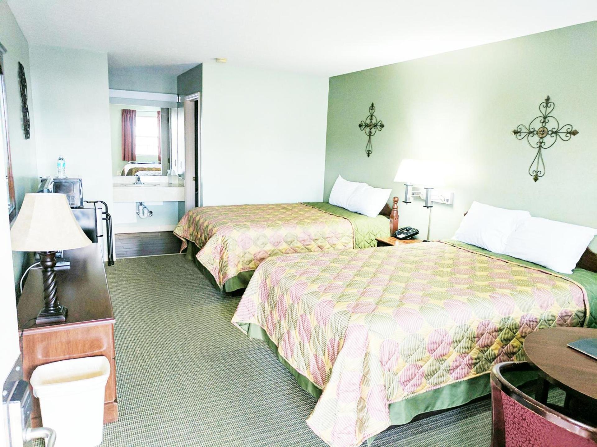 Hearthstone Inn photo 9