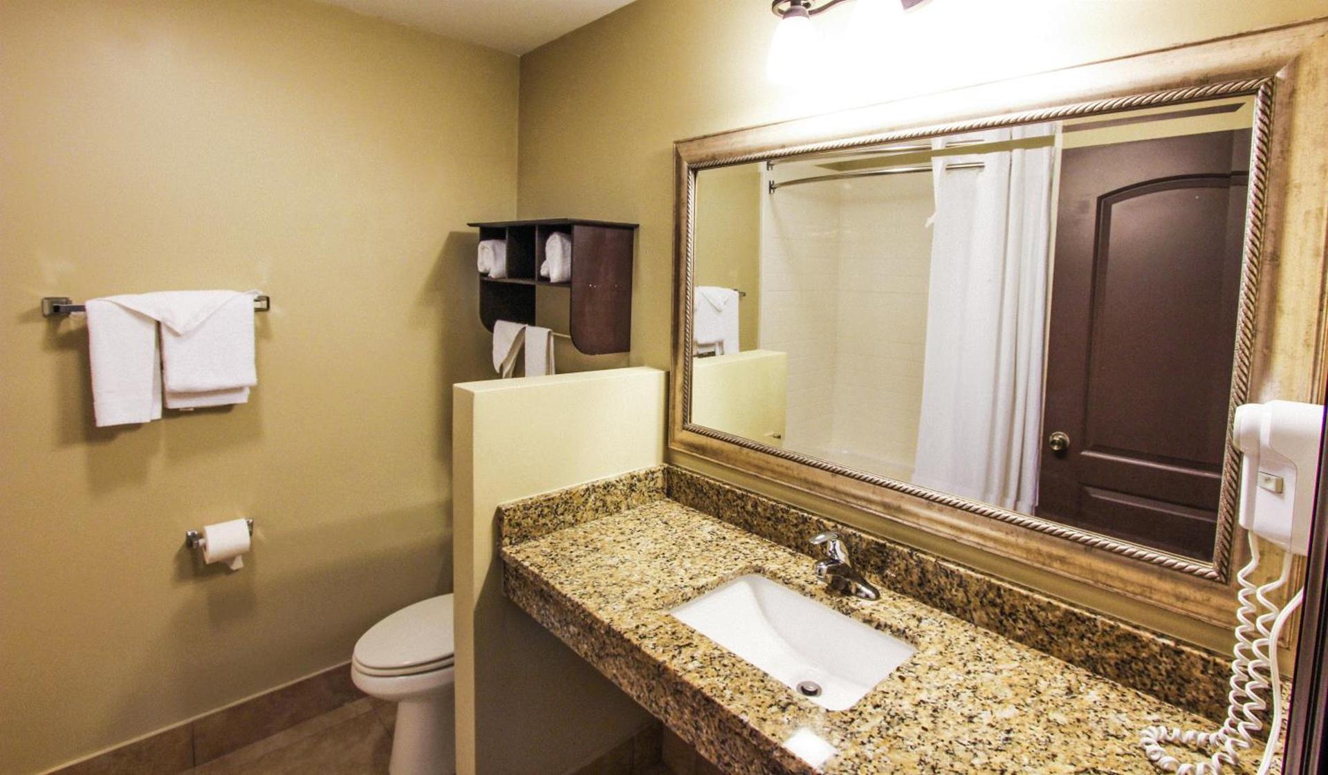 Oceans Beach Resort & Suites photo 36