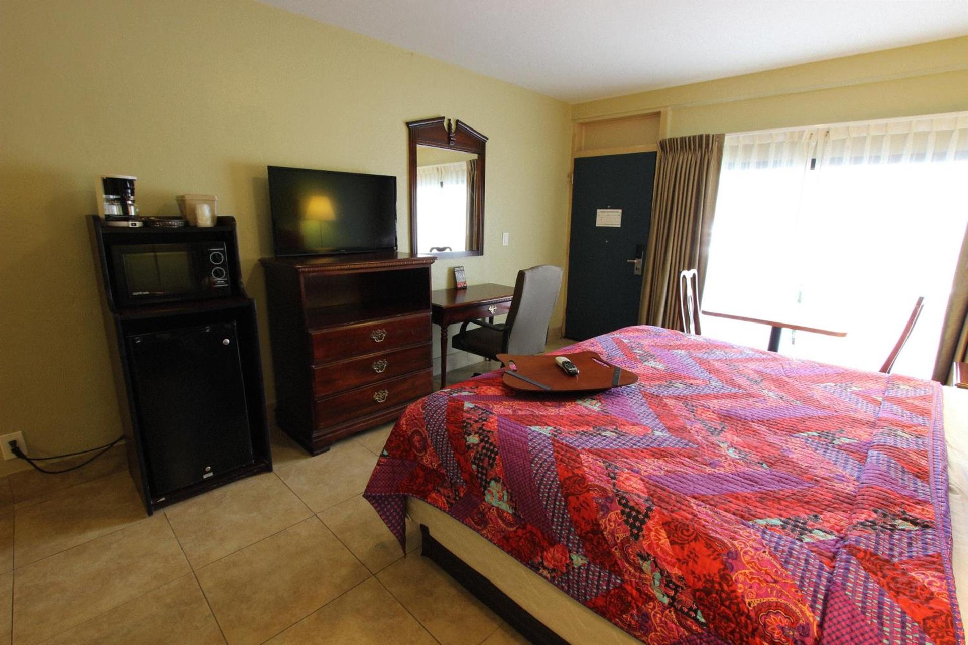 Oceans Beach Resort & Suites photo 41