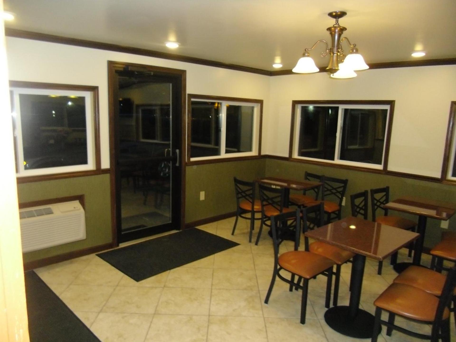 Pilgrim Inn & Cottages photo 10
