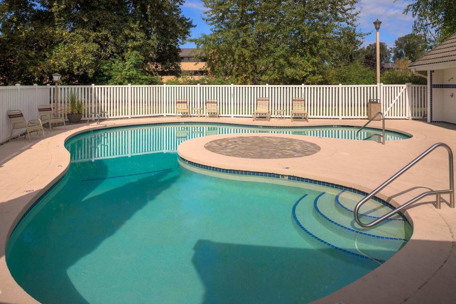 Residence Inn by Marriott Seattle South Tukwila photo 2