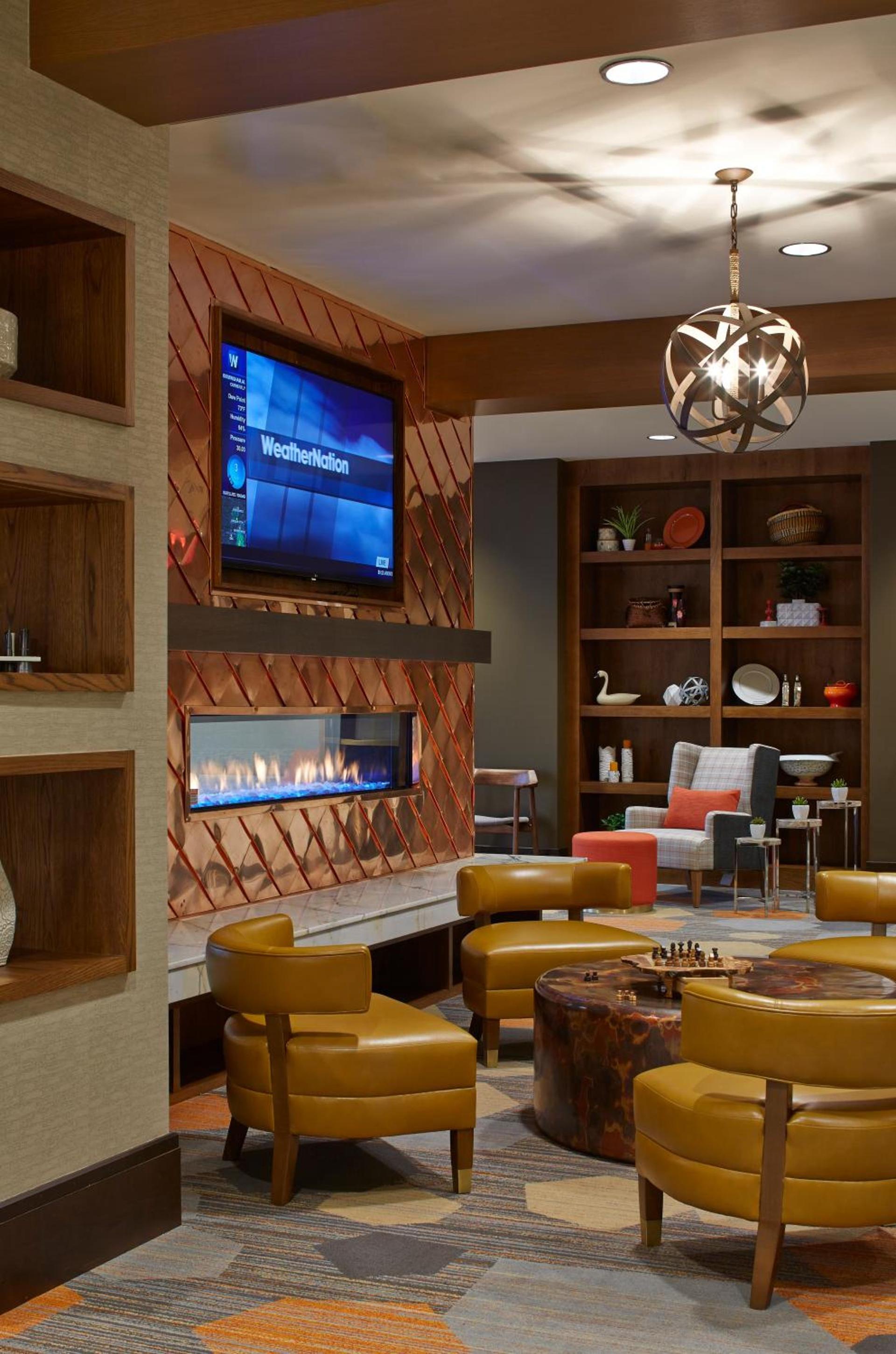 Courtyard by Marriott Lake George photo 5