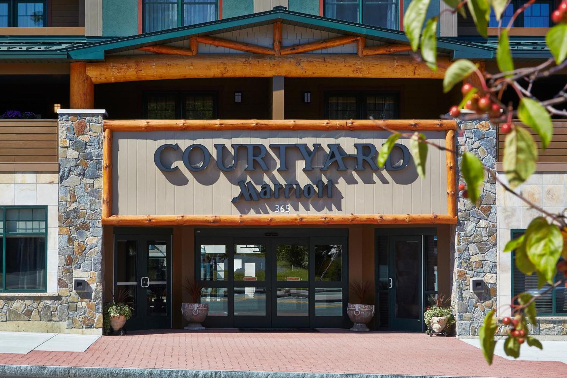 Courtyard by Marriott Lake George photo 28
