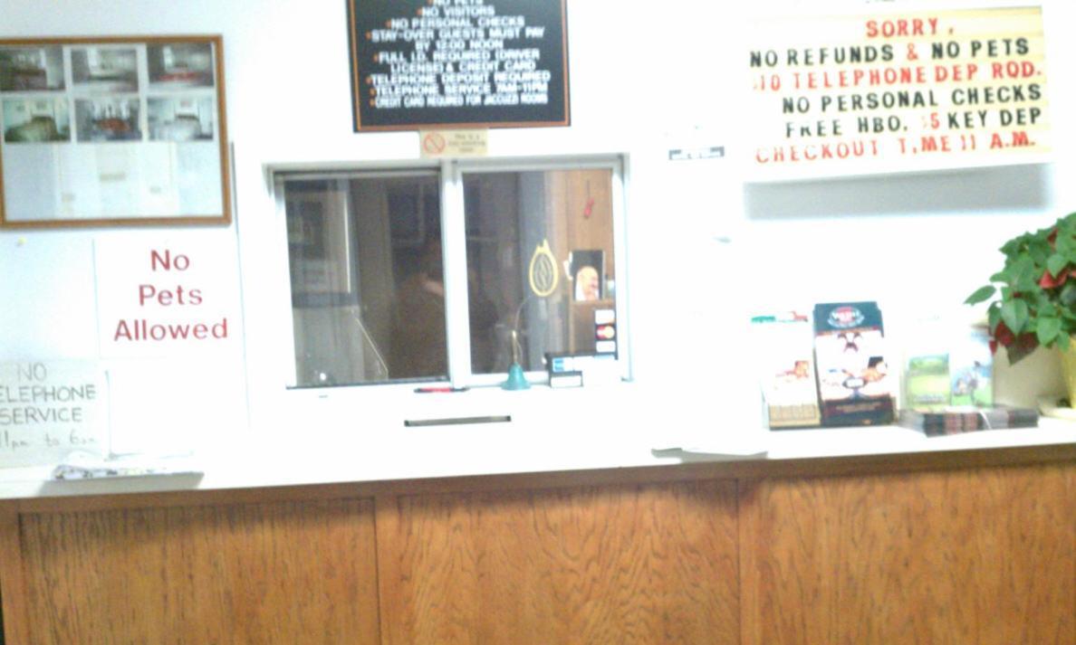 Valley Motel Pittsburgh photo 2