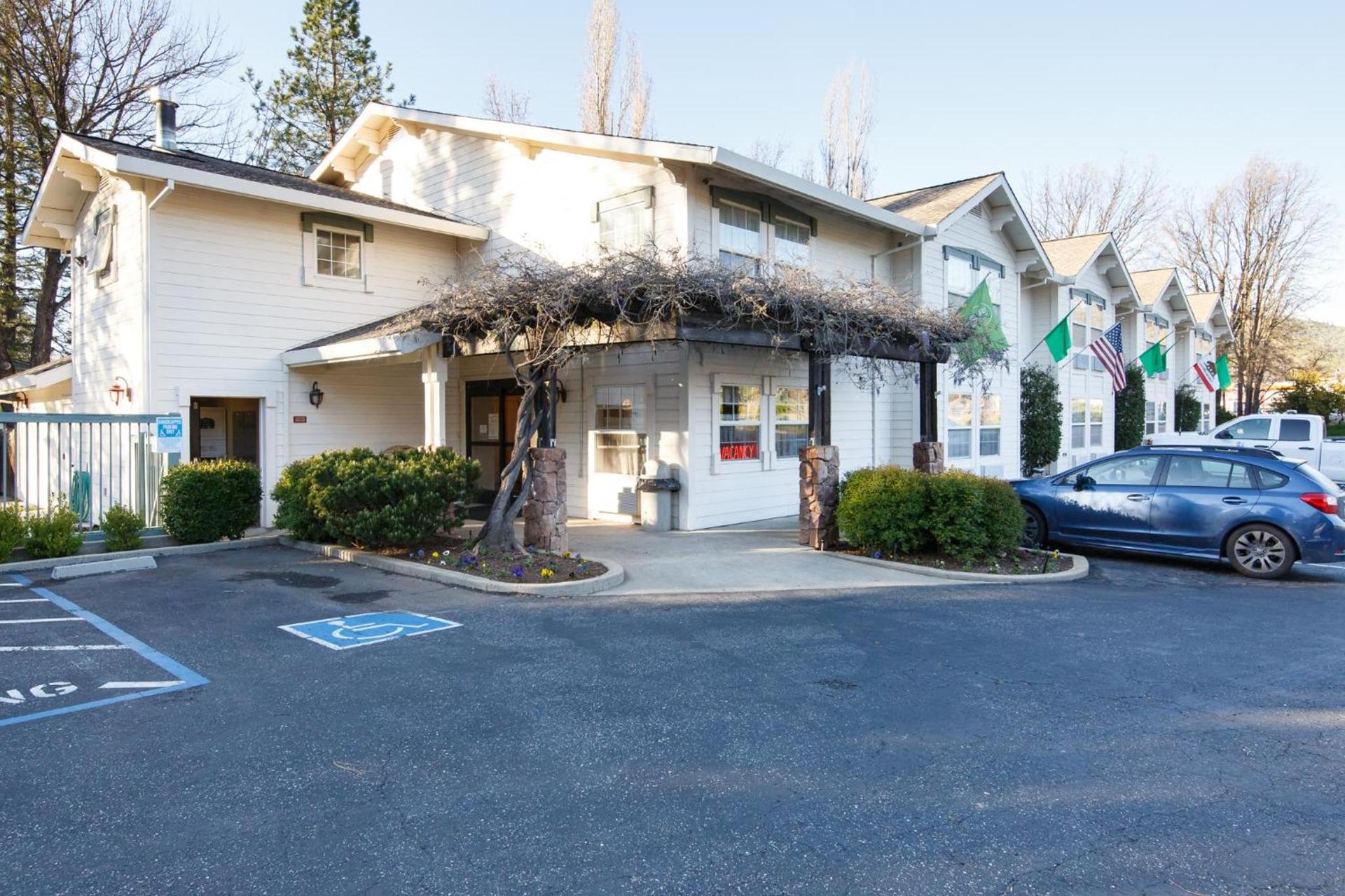 Murphys Inn Motel photo 1