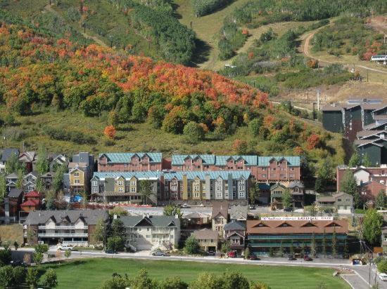 Chateau Apres Lodge photo 18