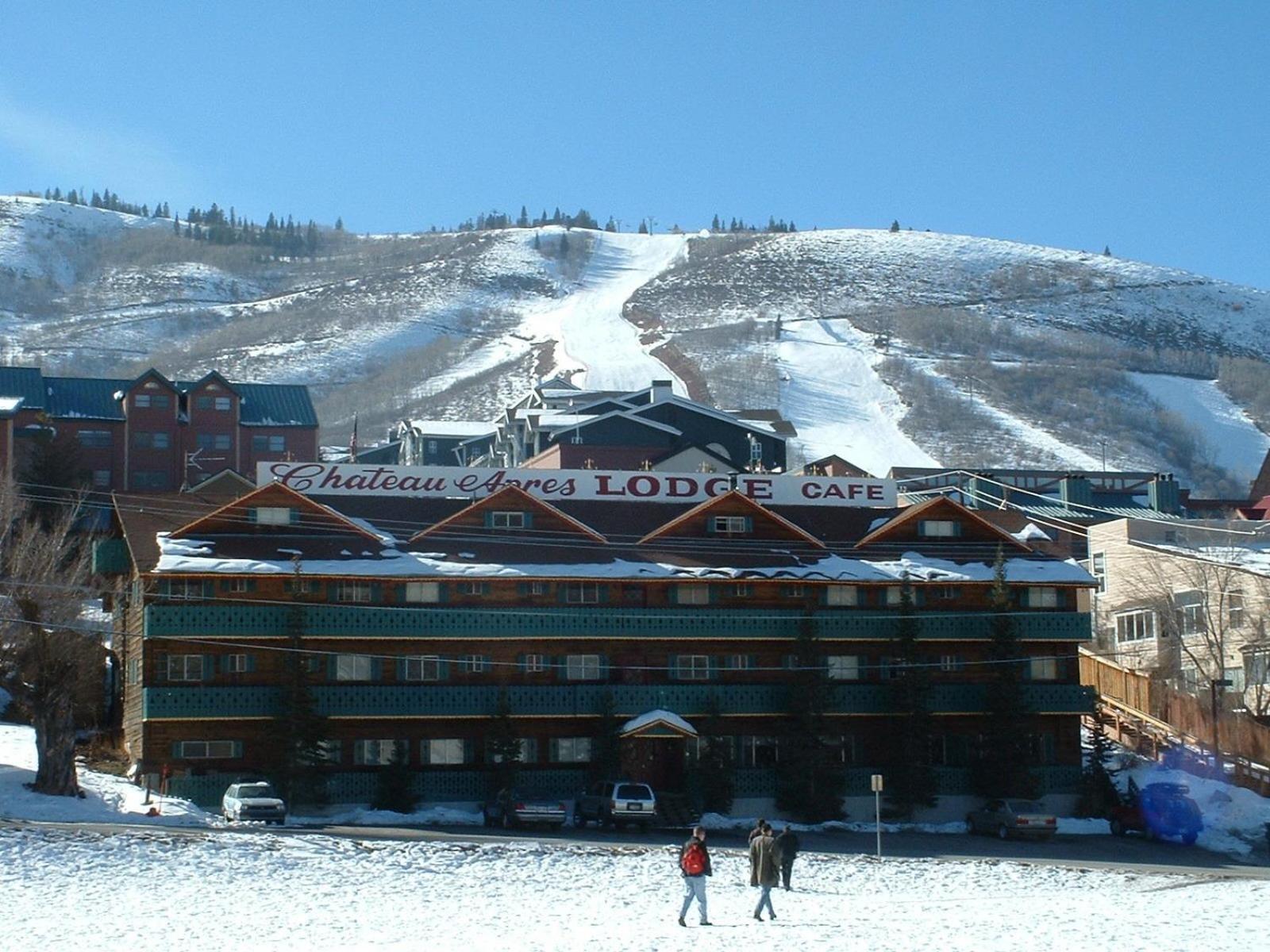 Chateau Apres Lodge photo 17