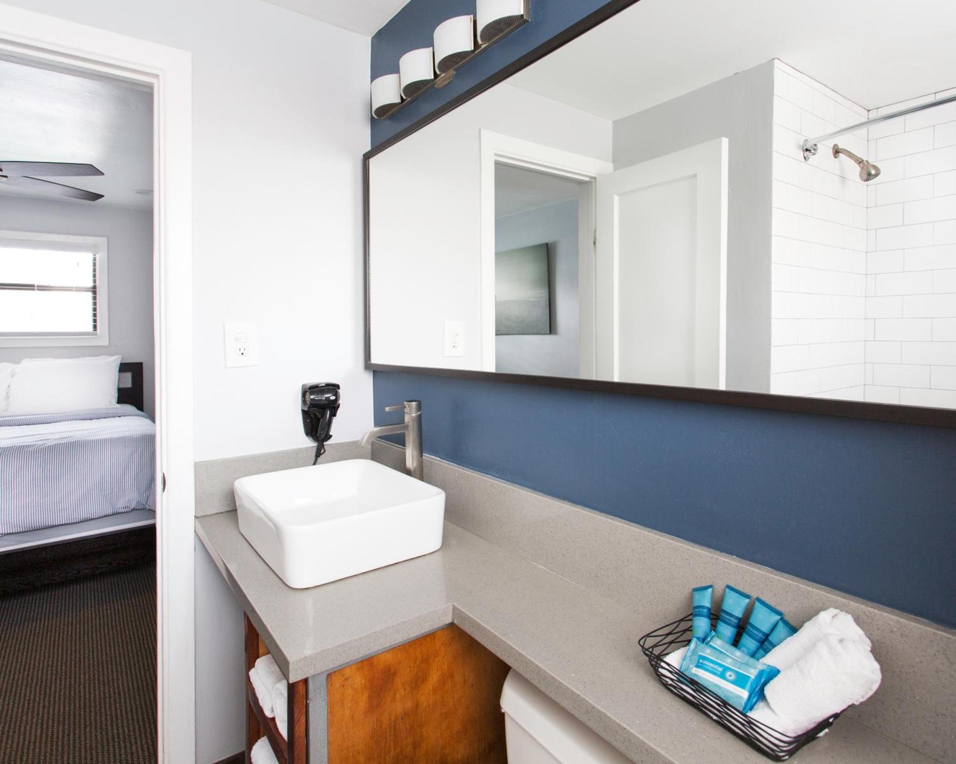 Beach Haven photo 34