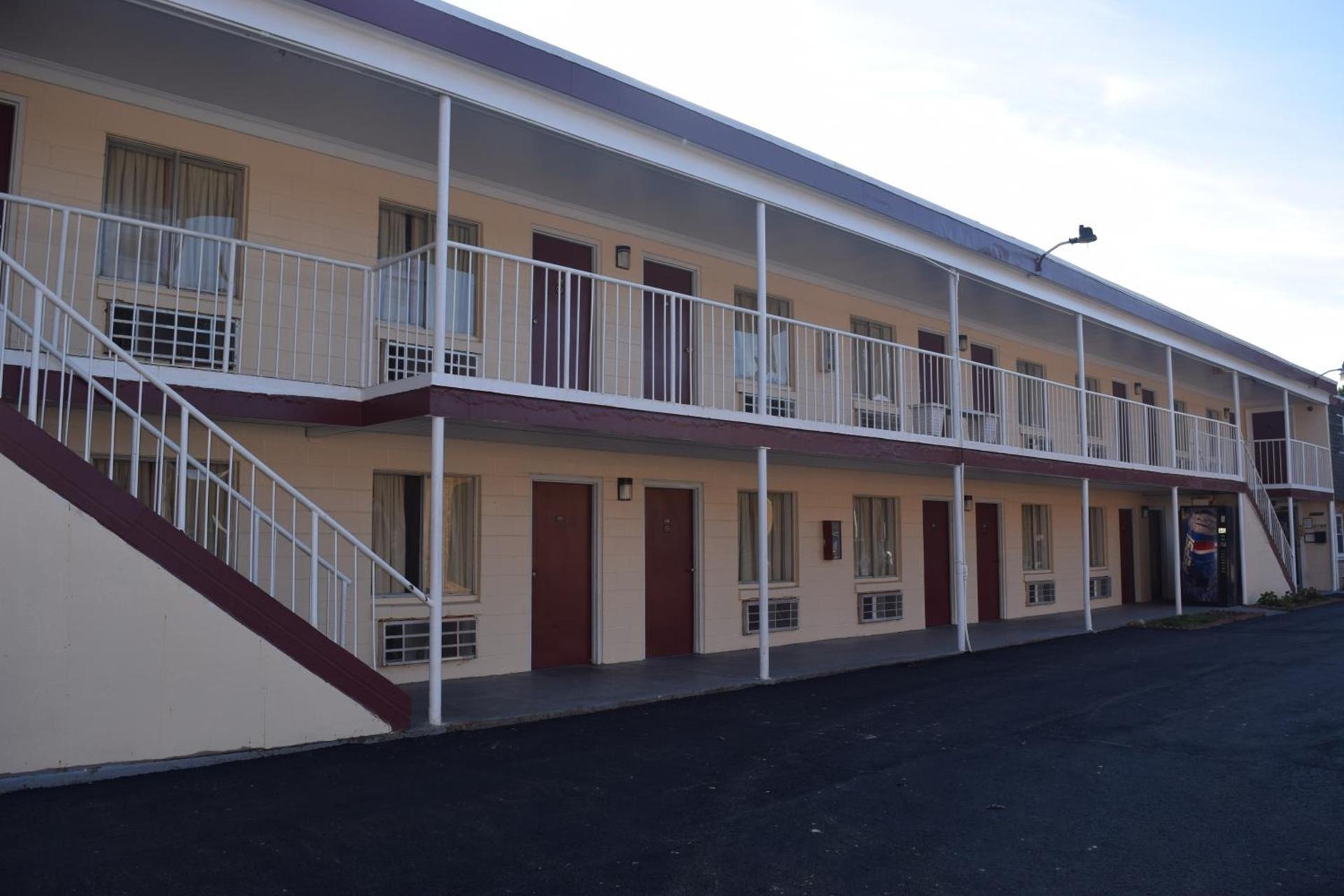 Fort Eustis Inn photo 2