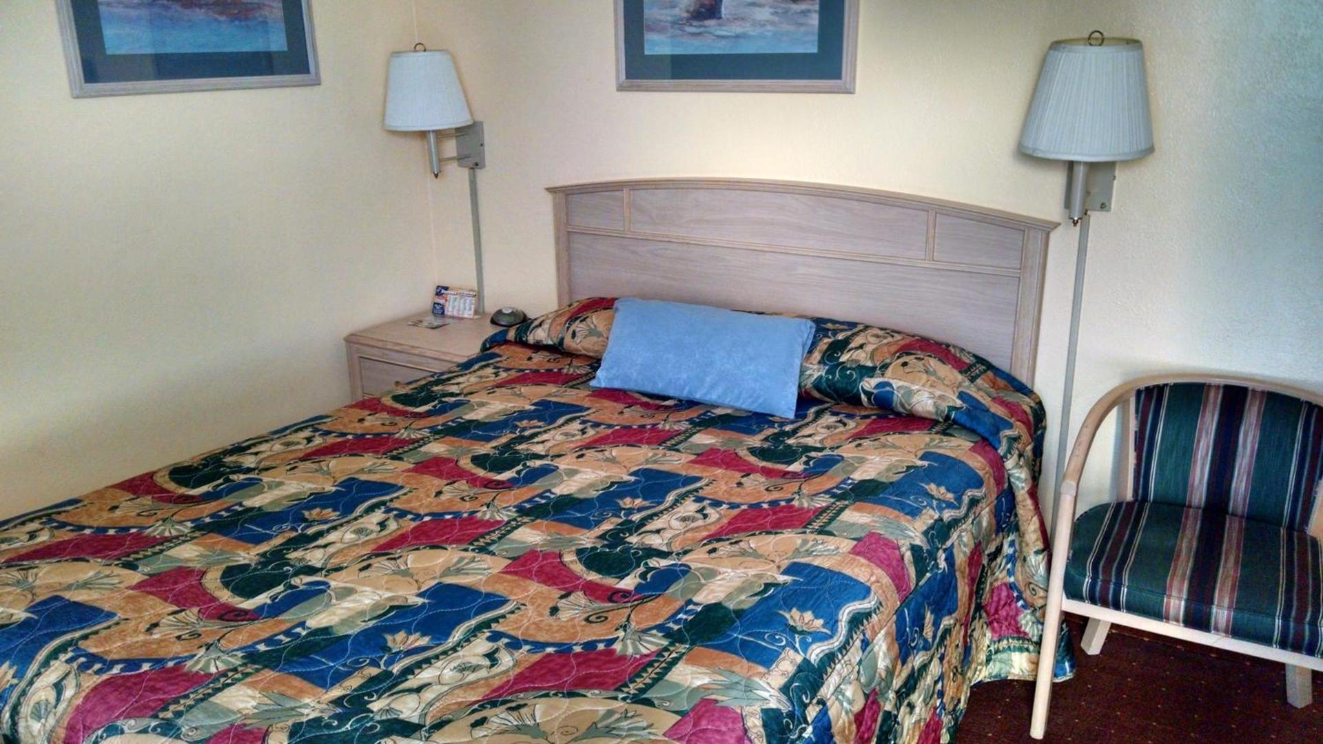 White Sands Motel photo 8