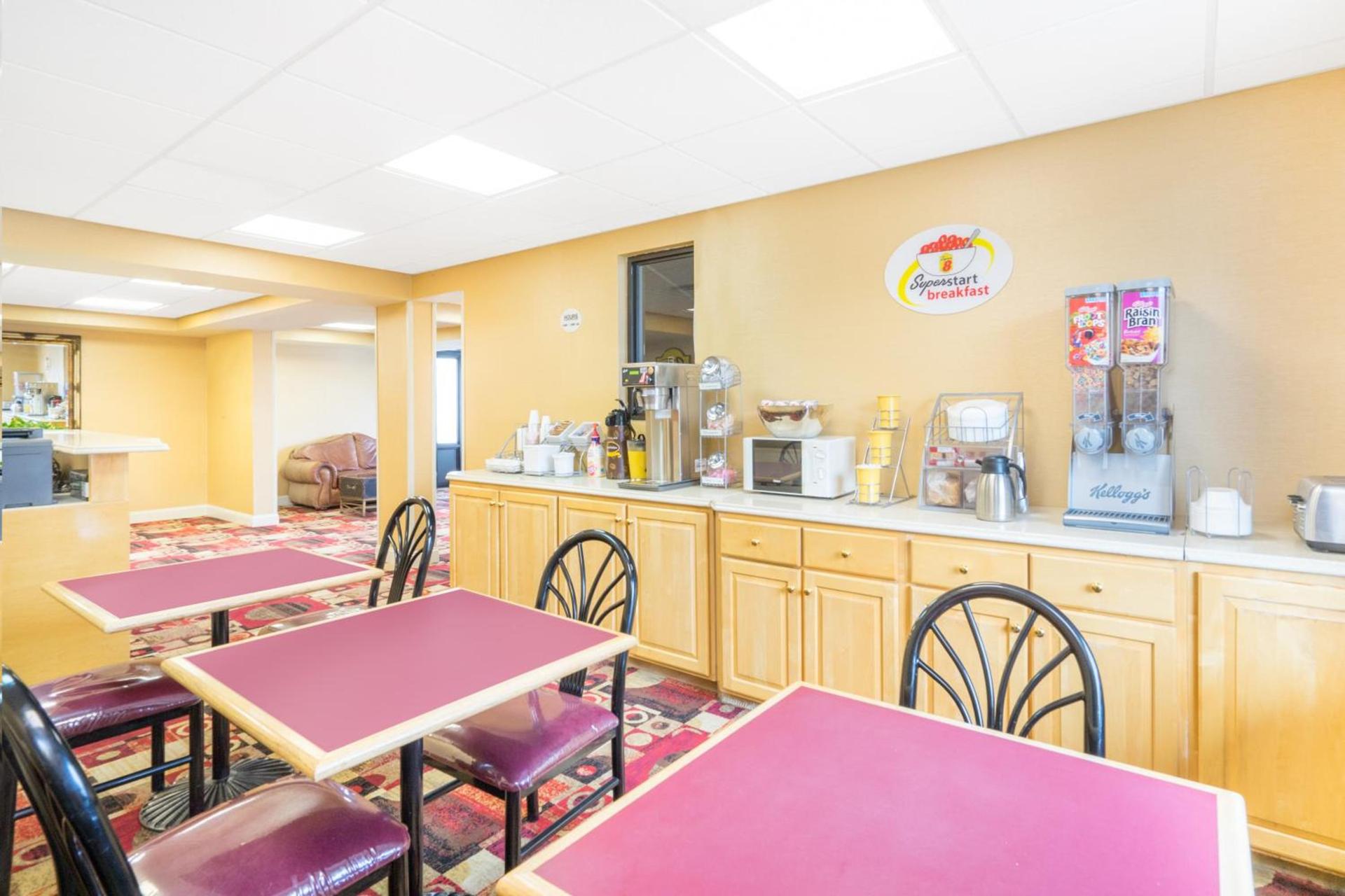 Motel 6-London, KY photo 46