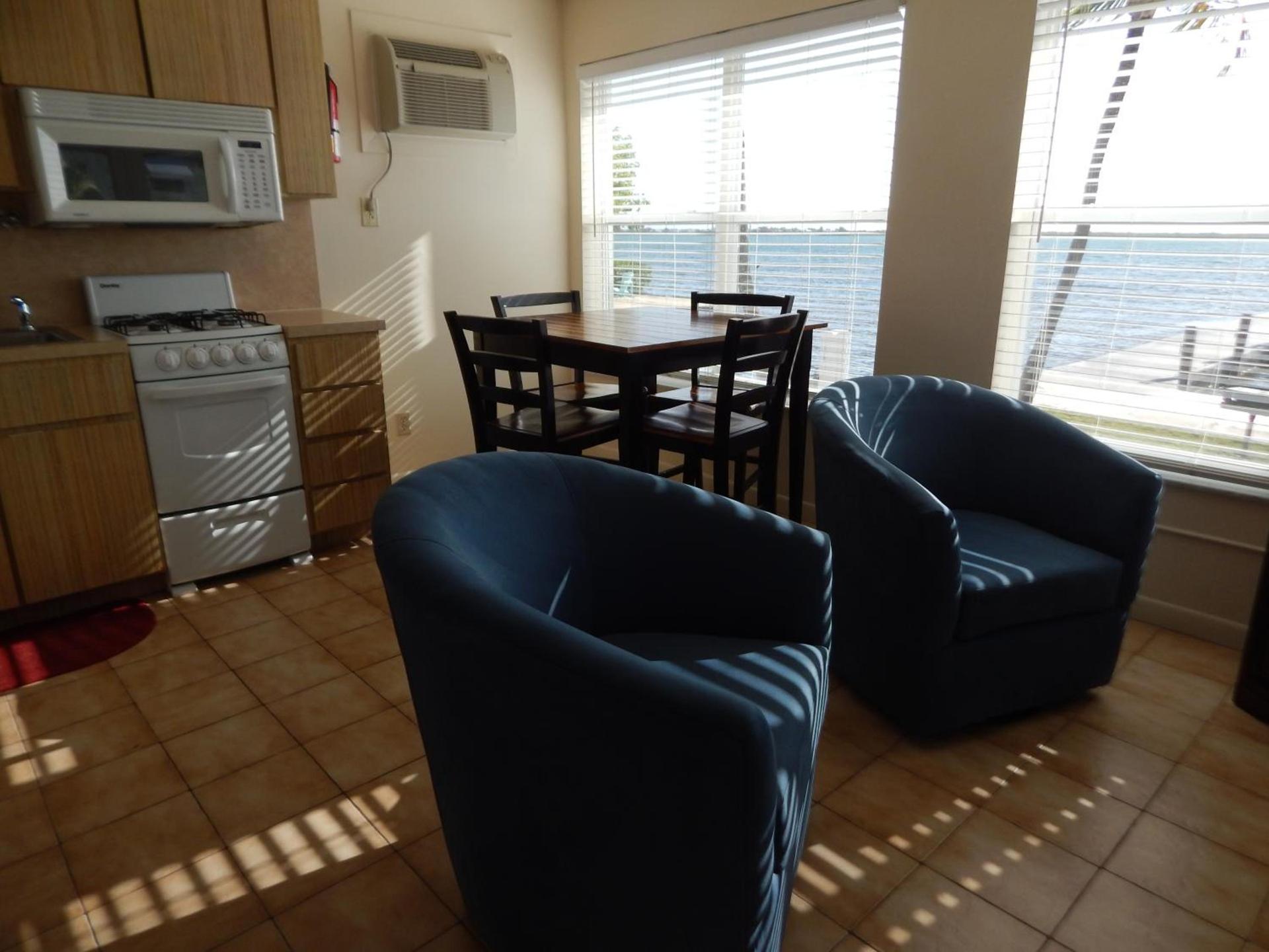 Parmer's Resort photo 13