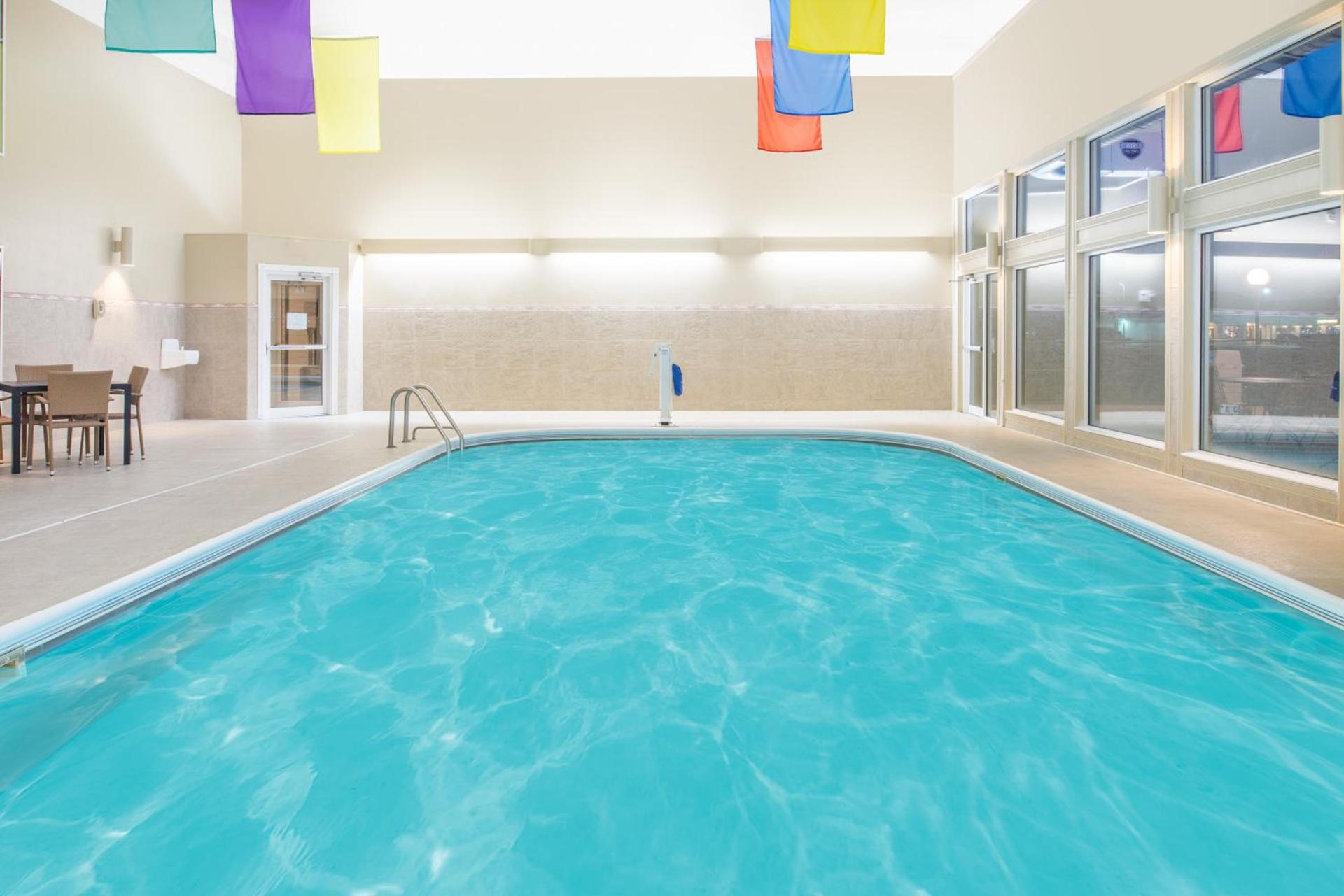 Ramada by Wyndham Springfield North photo 38