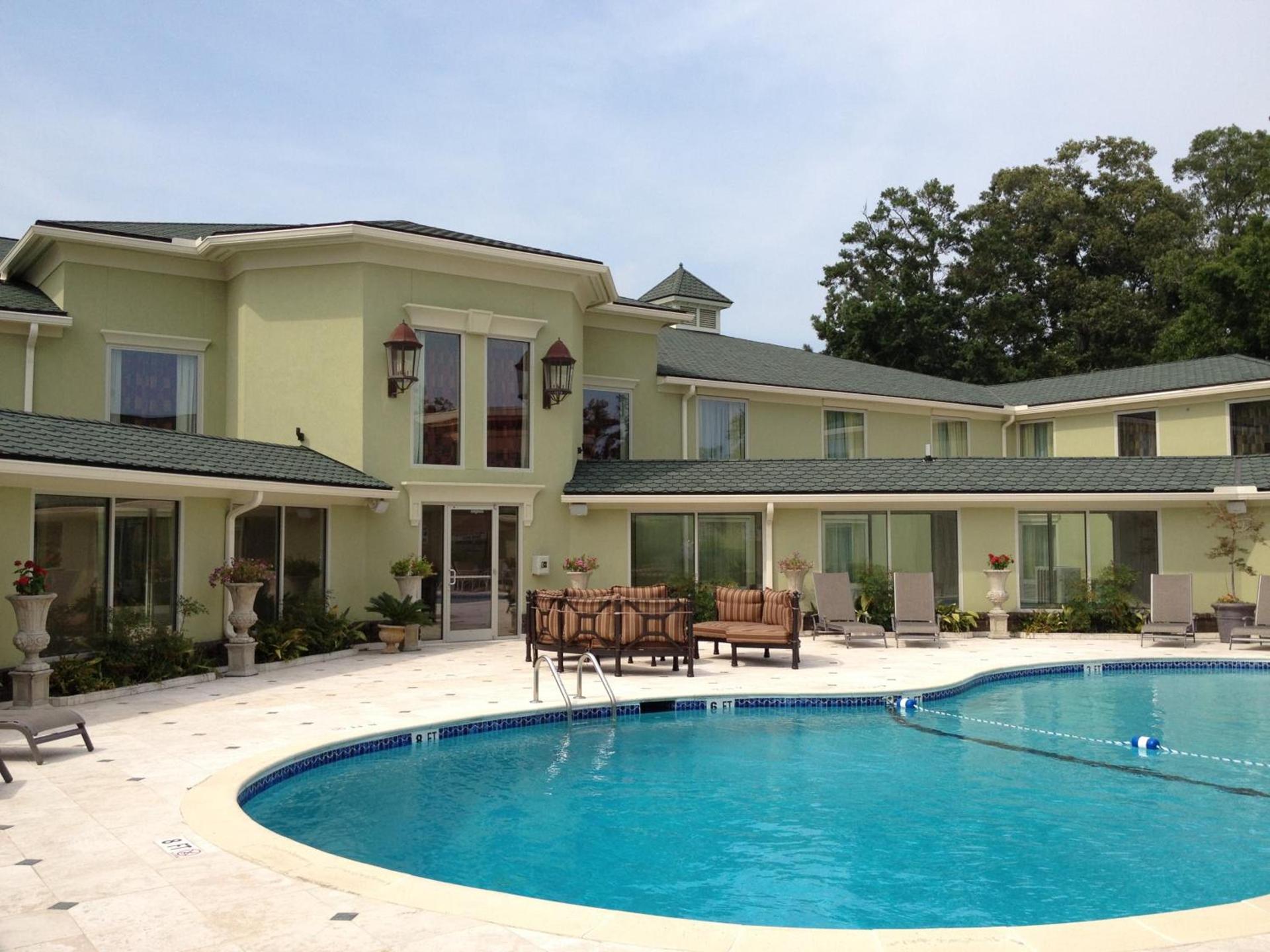 Town & Country Inn and Suites photo 19