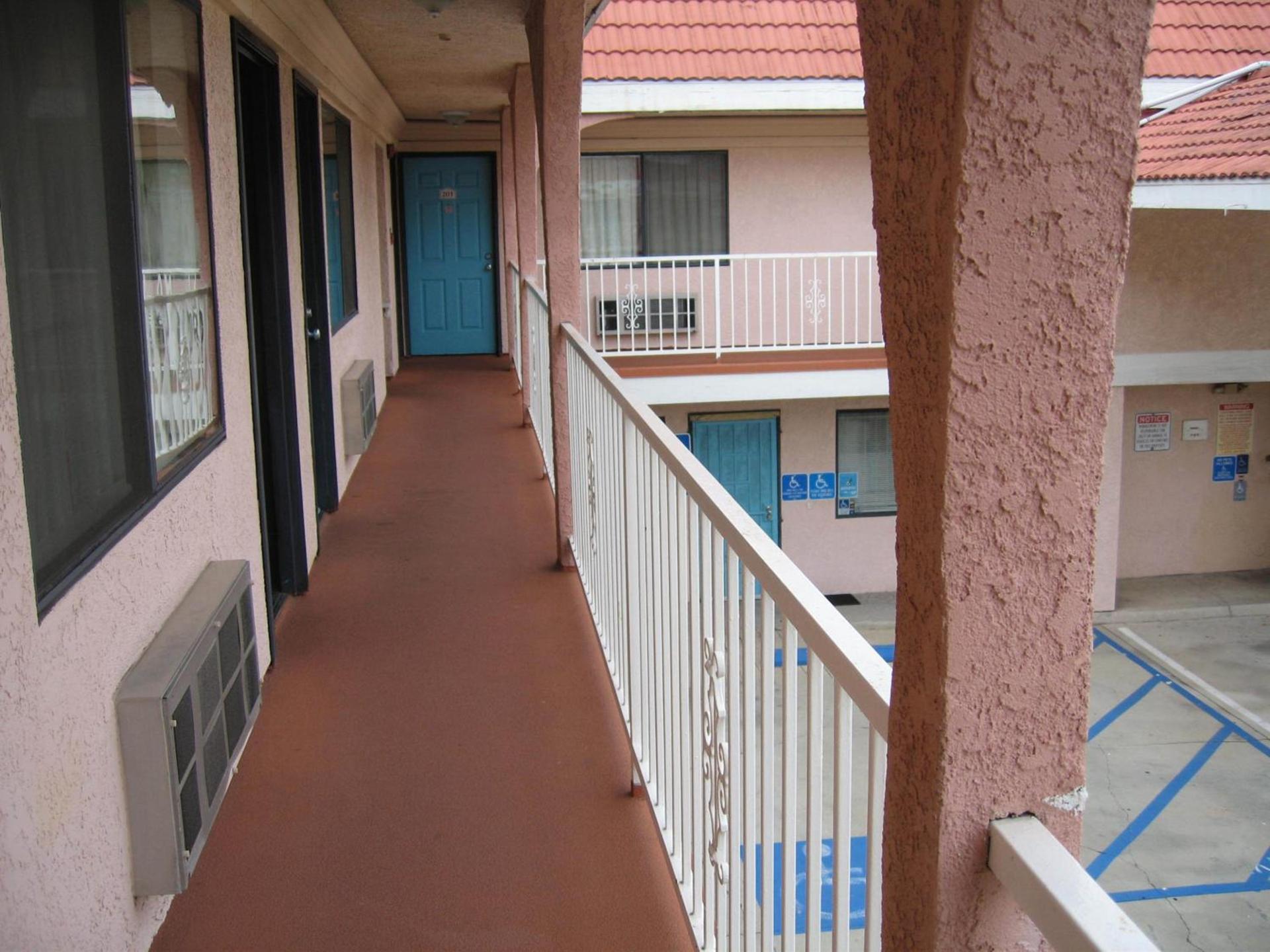 Royal Inn Motel Long Beach photo 21