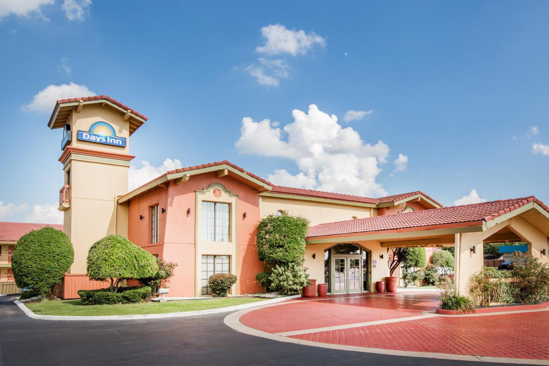 Days Inn by Wyndham Little Rock/Medical Center photo 25