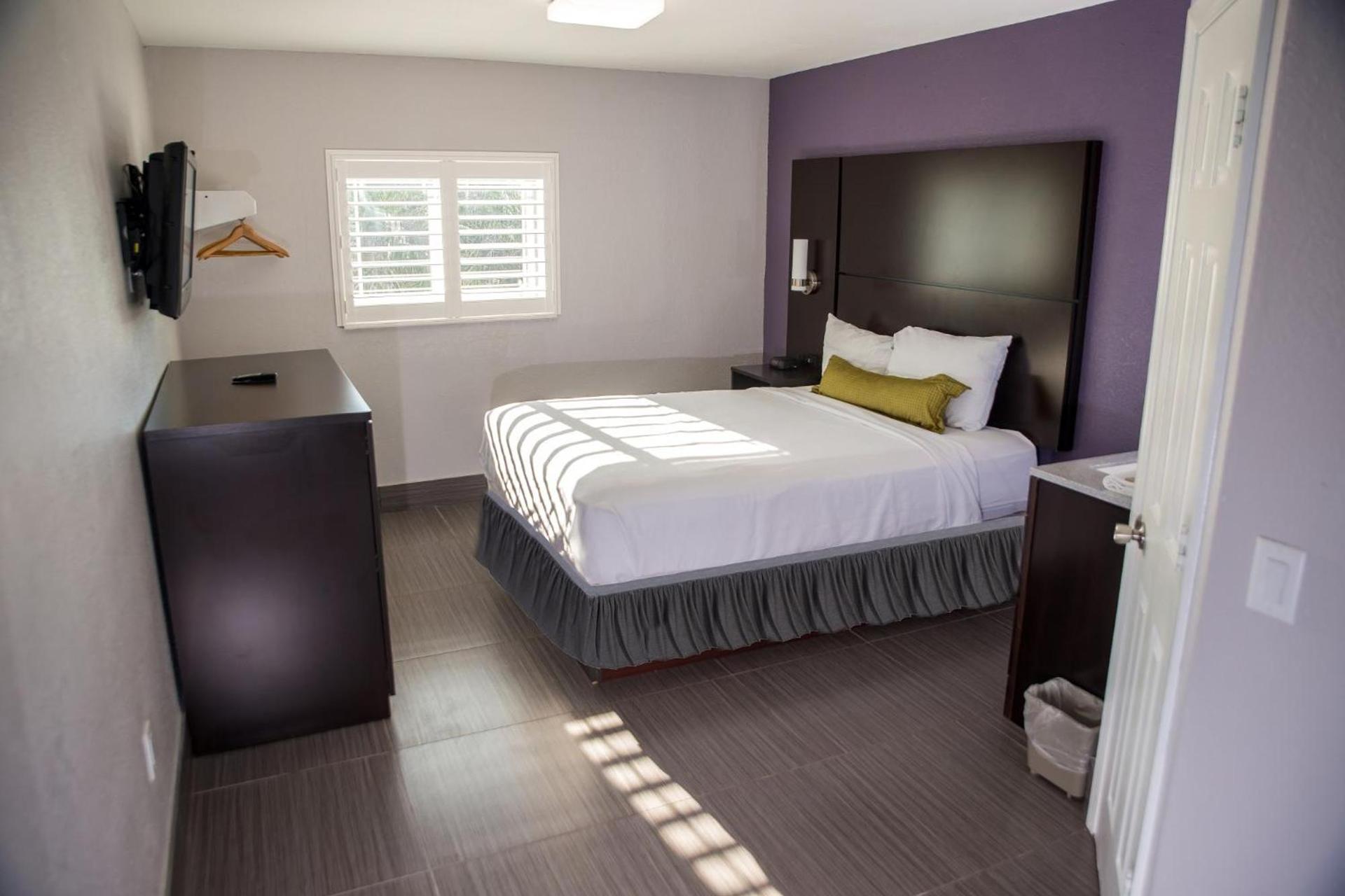 Atlantic Inn photo 2