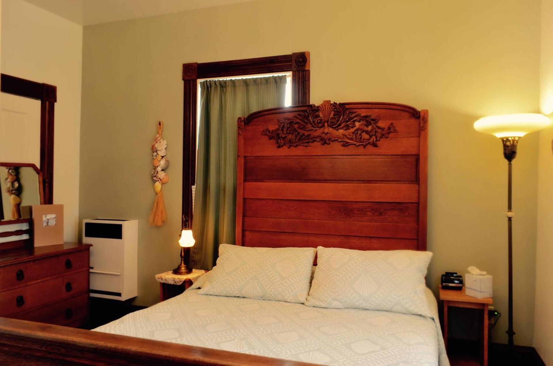 Captain's Inn at Moss Landing photo 60