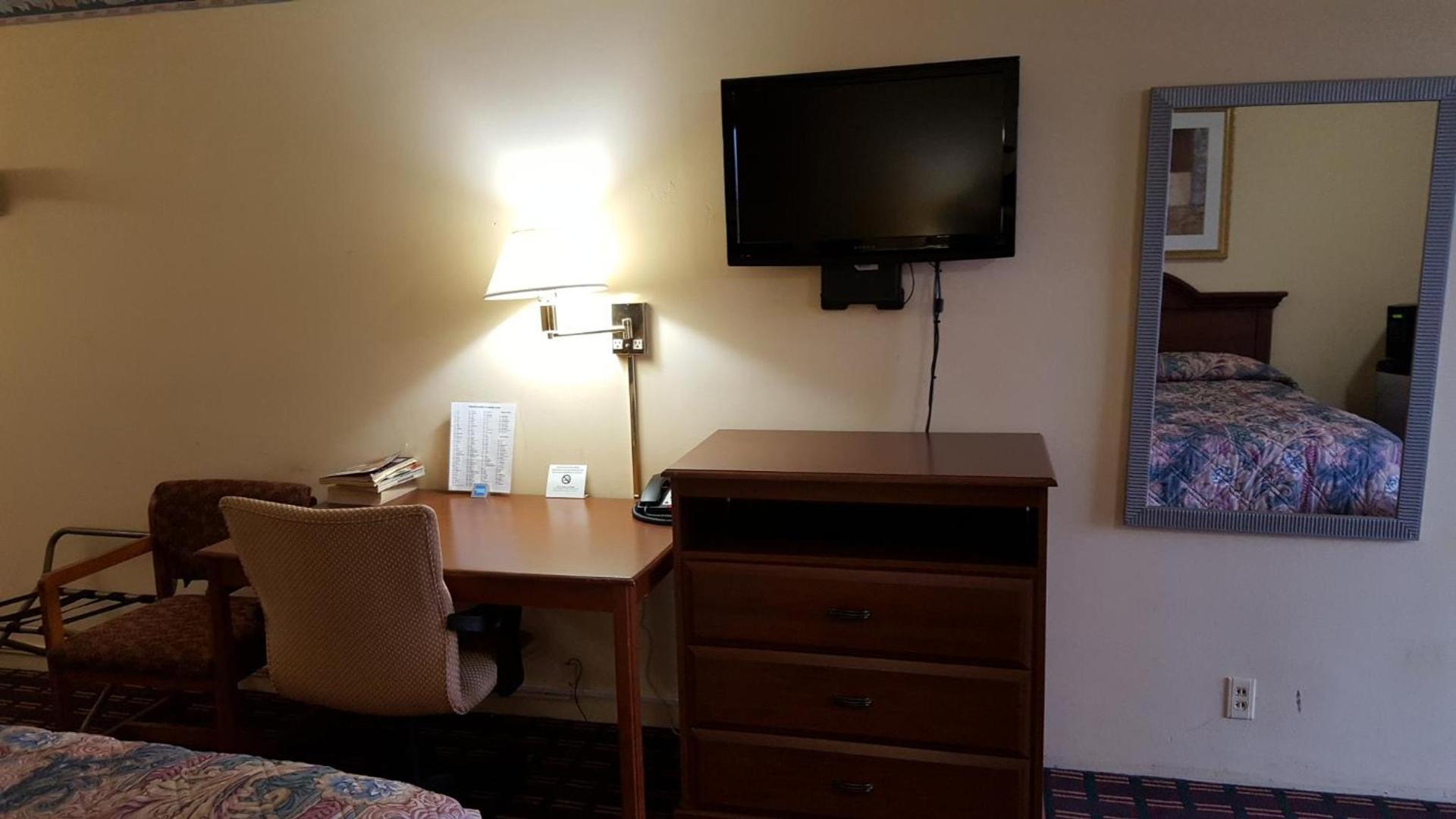 Innkeeper Motel Hamel photo 18