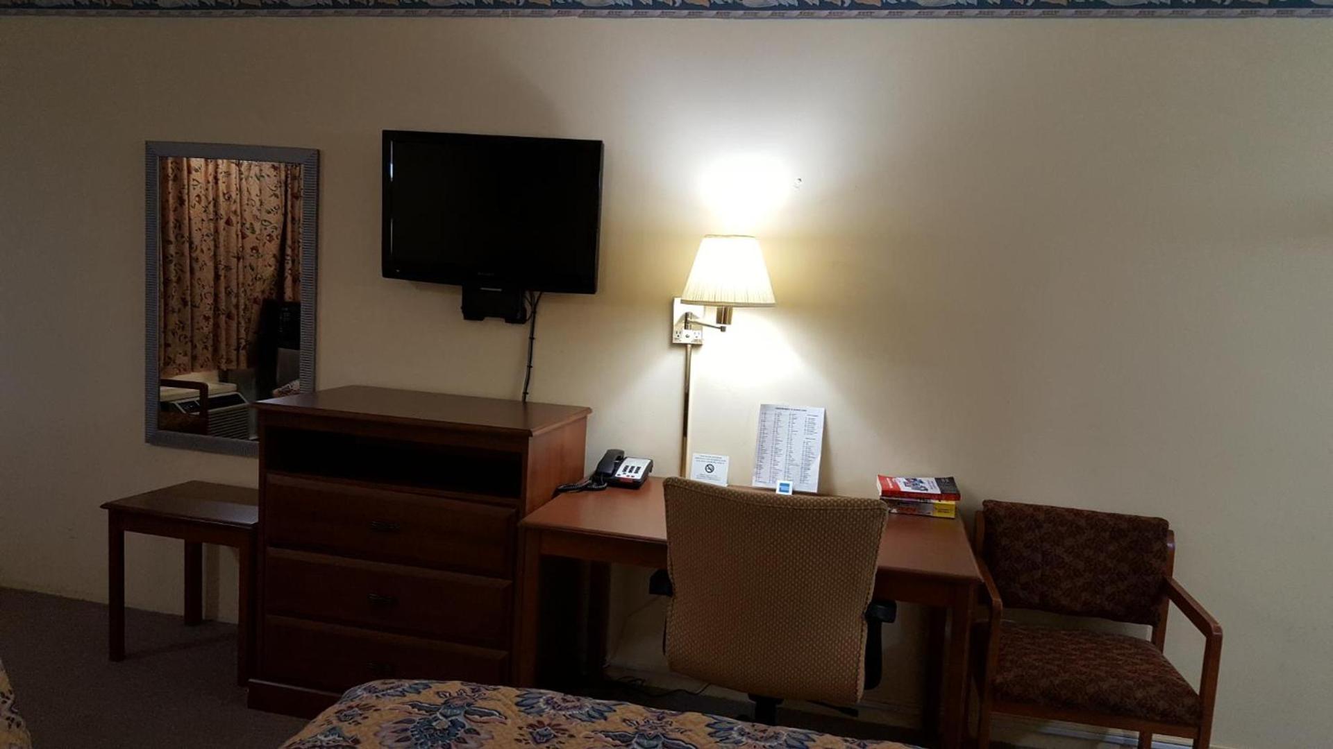 Innkeeper Motel Hamel photo 13