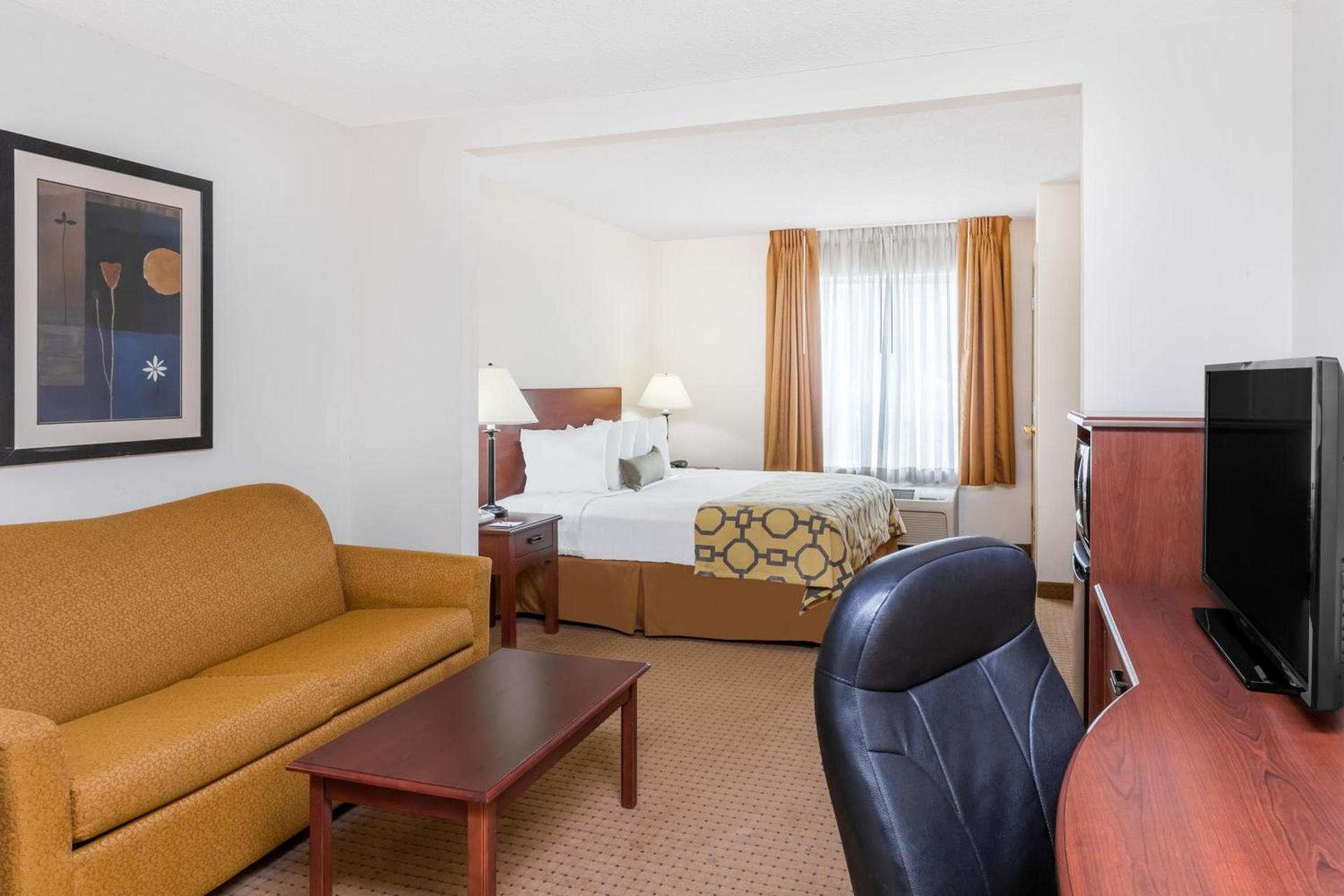 Baymont by Wyndham Cartersville photo 16