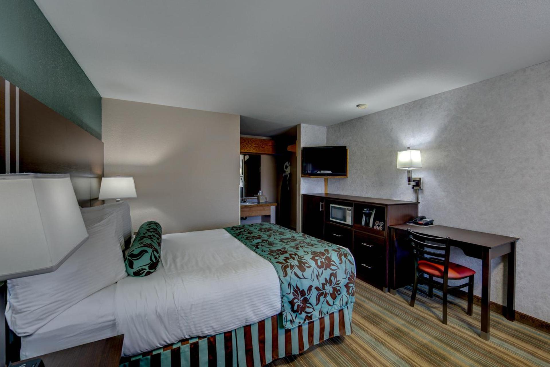 Prospero's Flagship Inn photo 26
