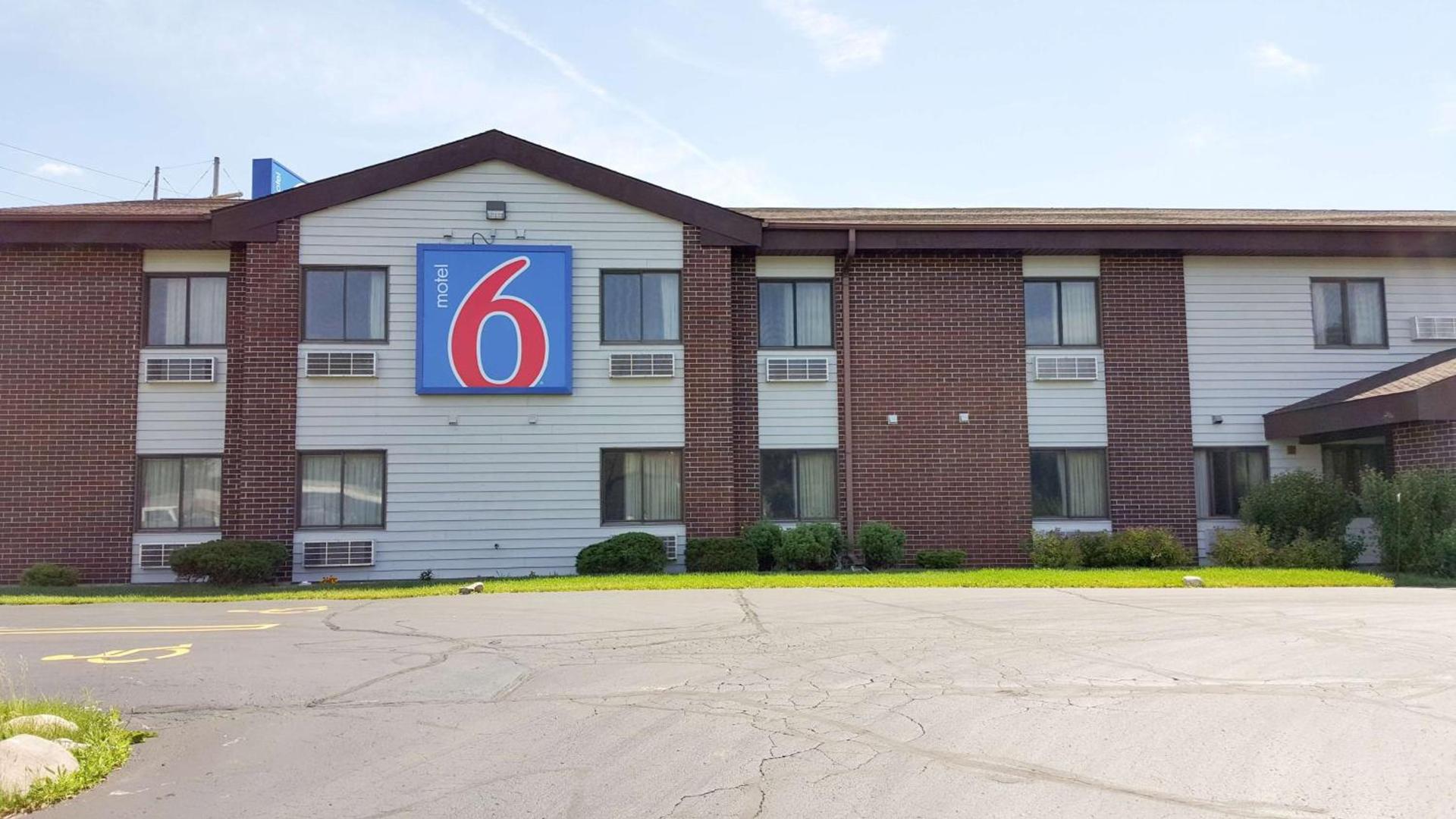 Motel 6-Saukville, WI photo 3