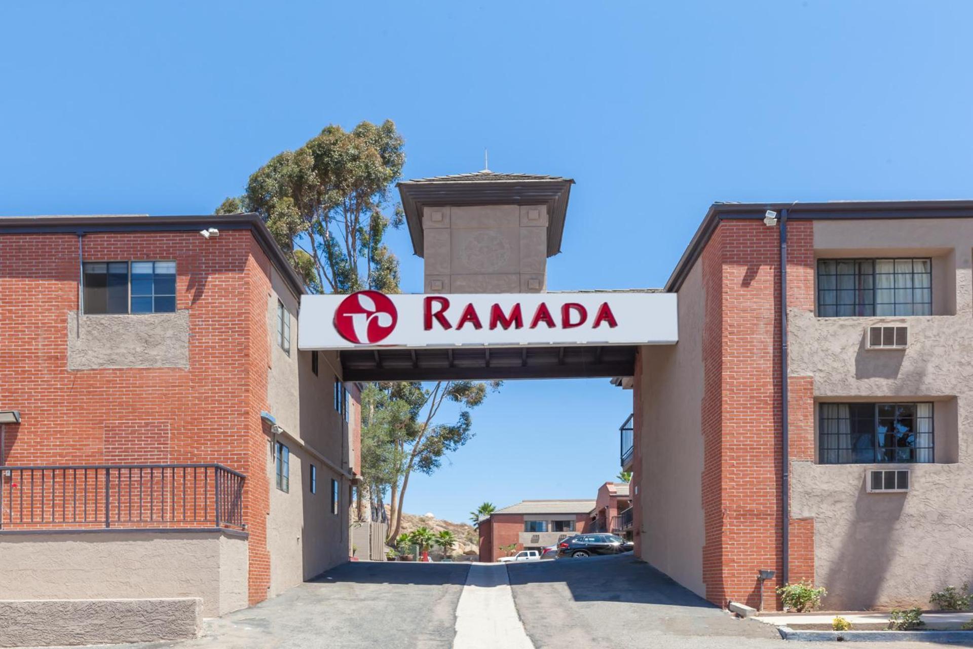 Ramada by Wyndham San Diego Poway Miramar photo 46