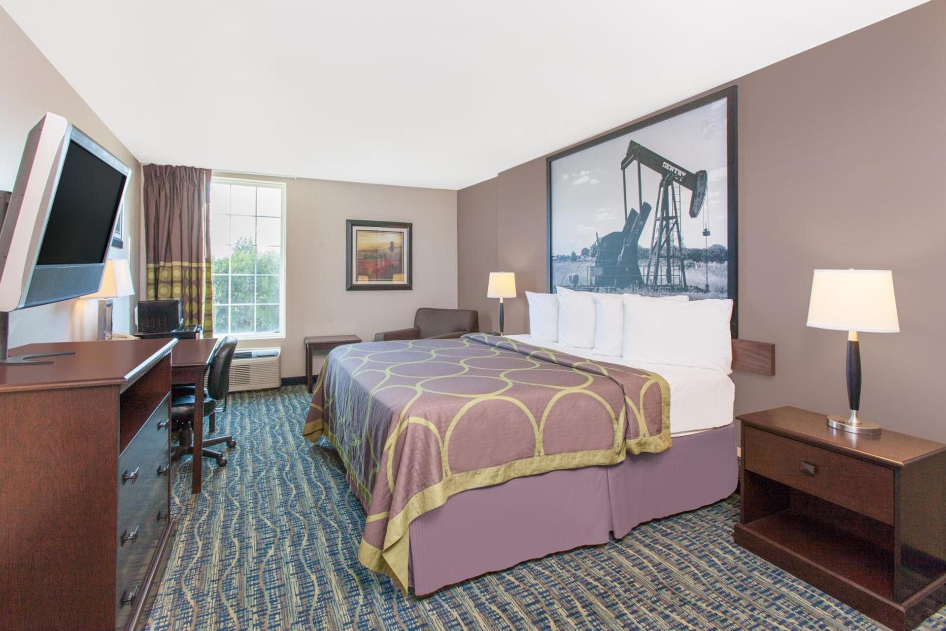 Super 8 by Wyndham Oklahoma City photo 26