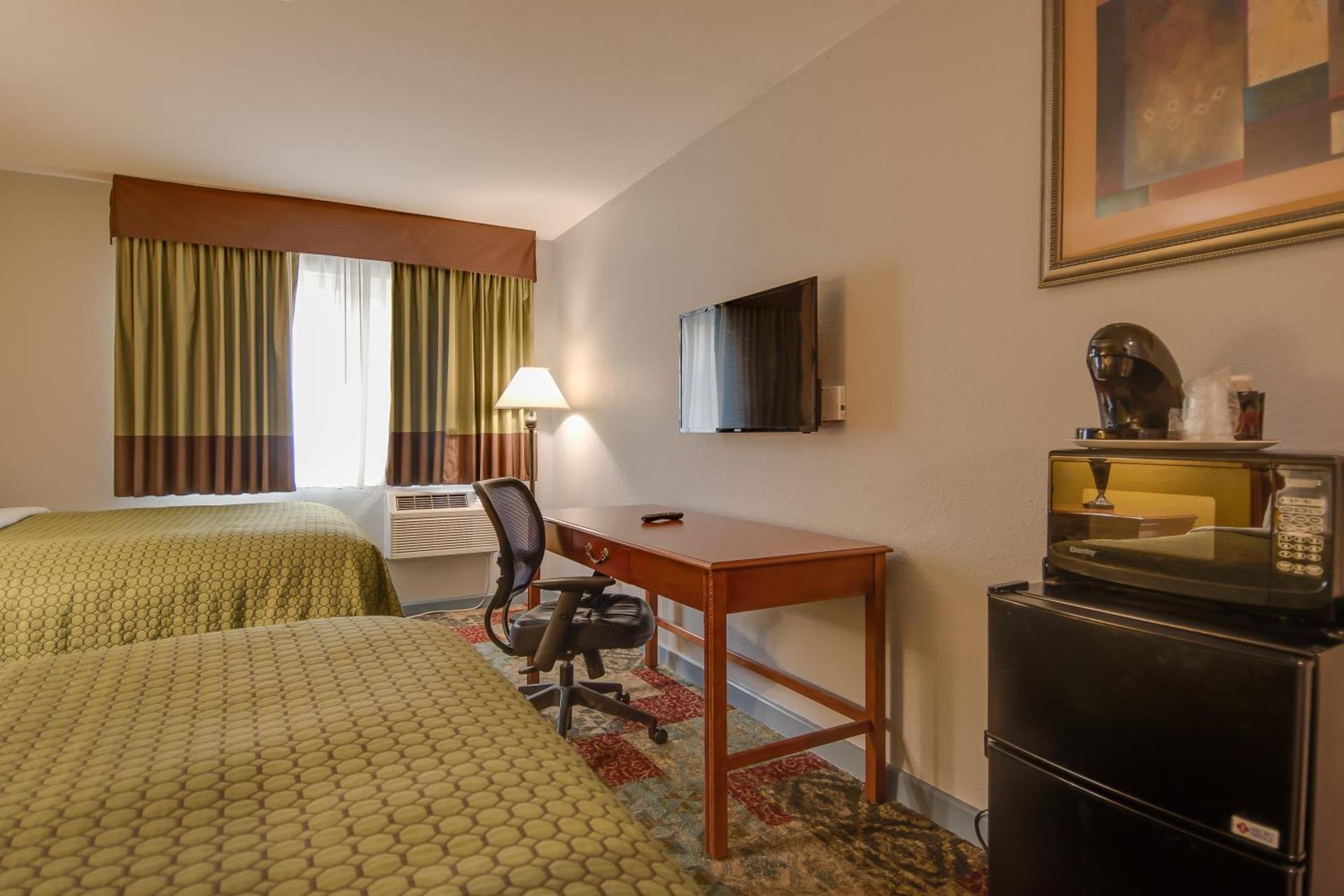 Vagabond Inn Executive Hayward photo 13