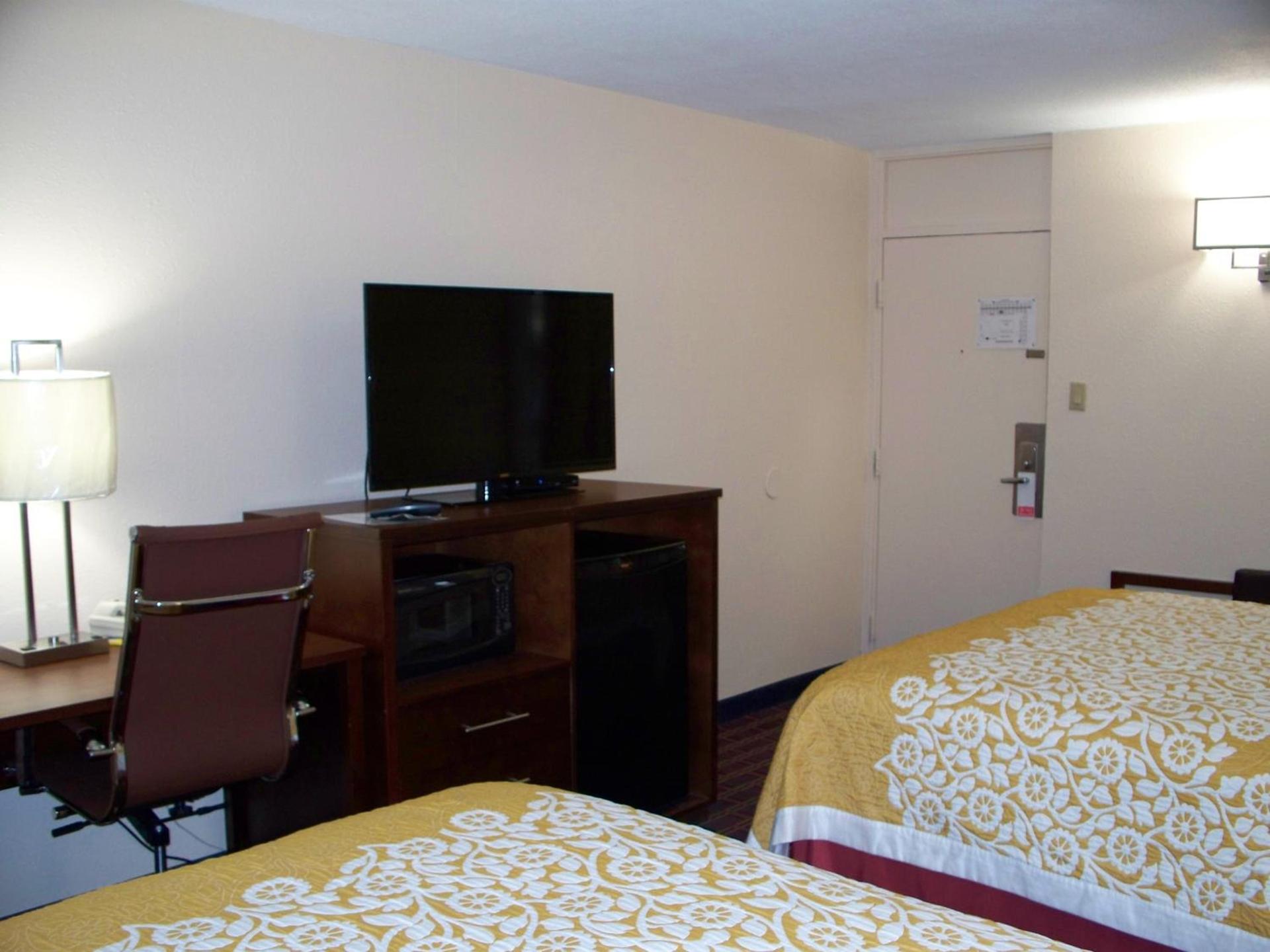 Bluegrass Inn photo 44