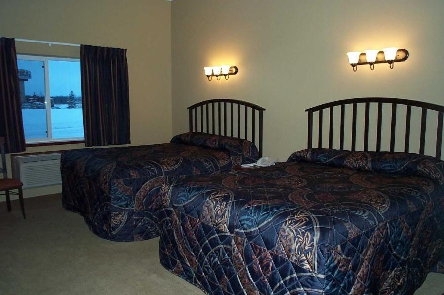 Americas Best Value Inn Big Lake Becker photo 3