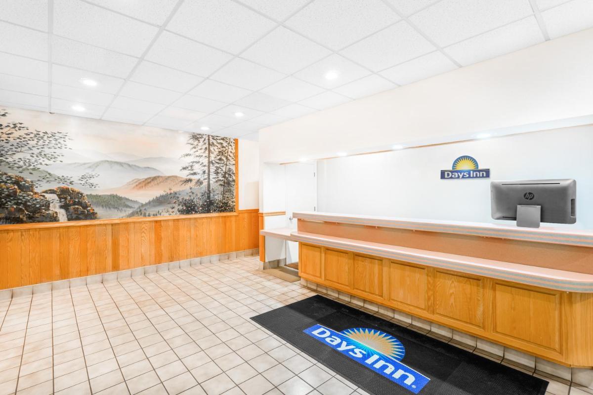 Days Inn by Wyndham Jefferson photo 4
