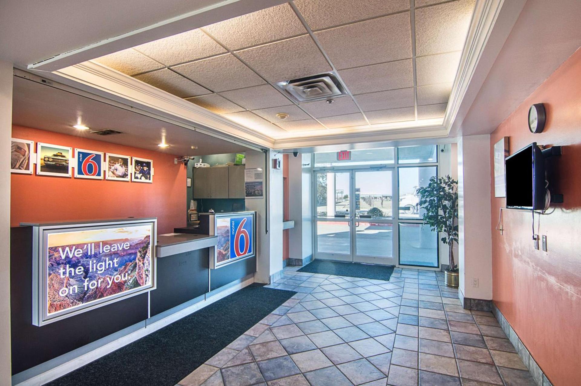 Motel 6-Terrell, TX photo 34