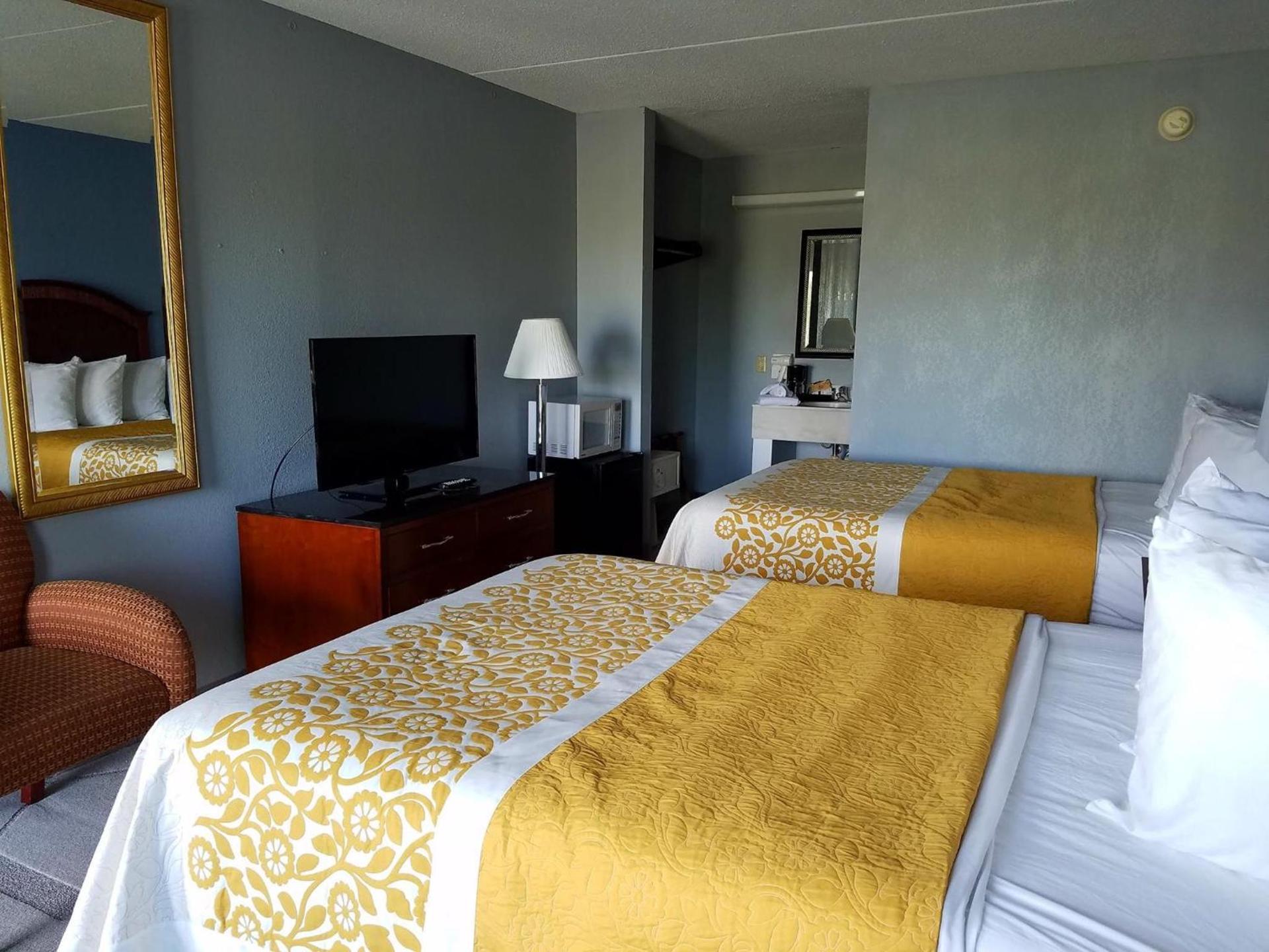 Days Inn by Wyndham Richmond photo 40