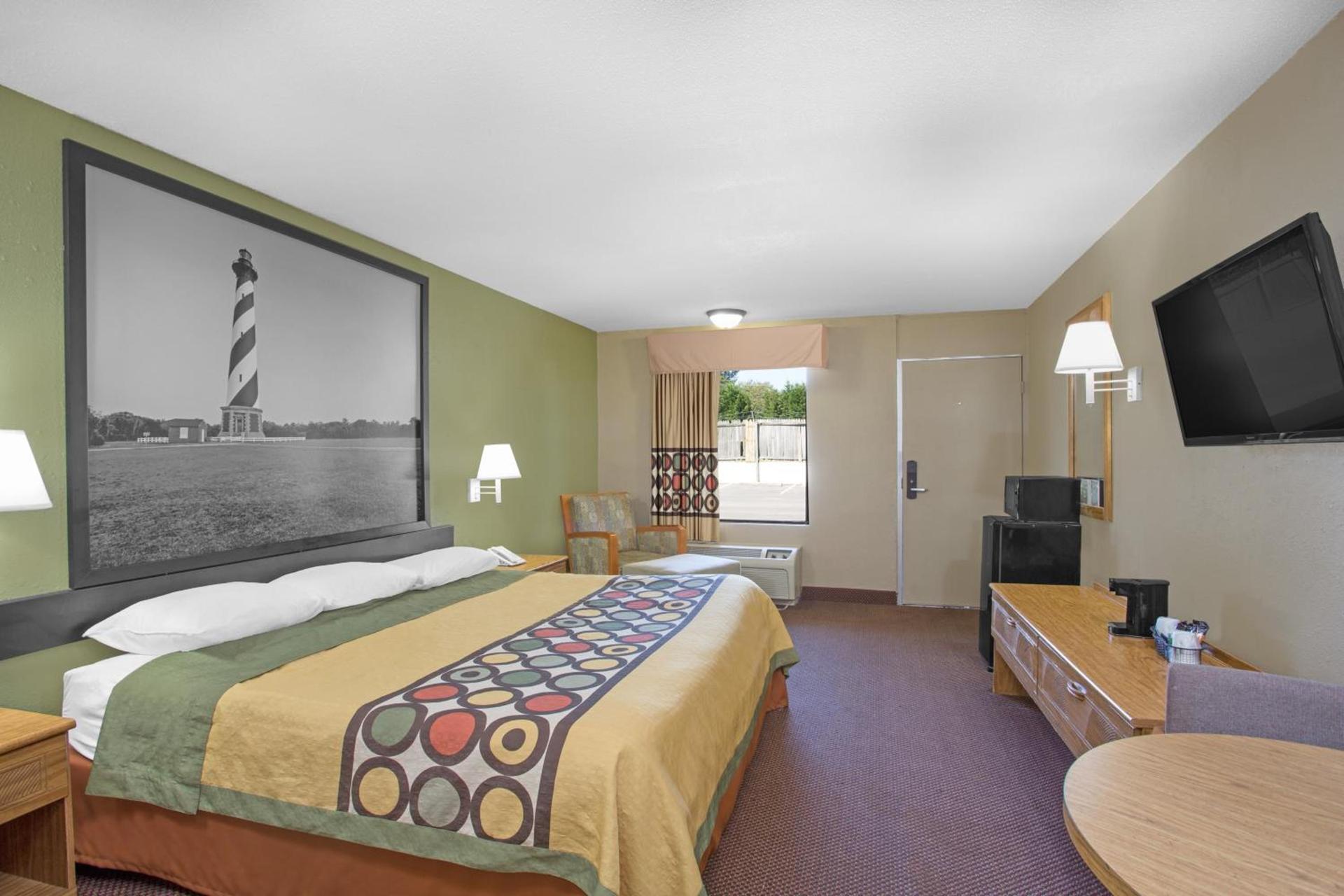 Super 8 by Wyndham Dunn photo 18